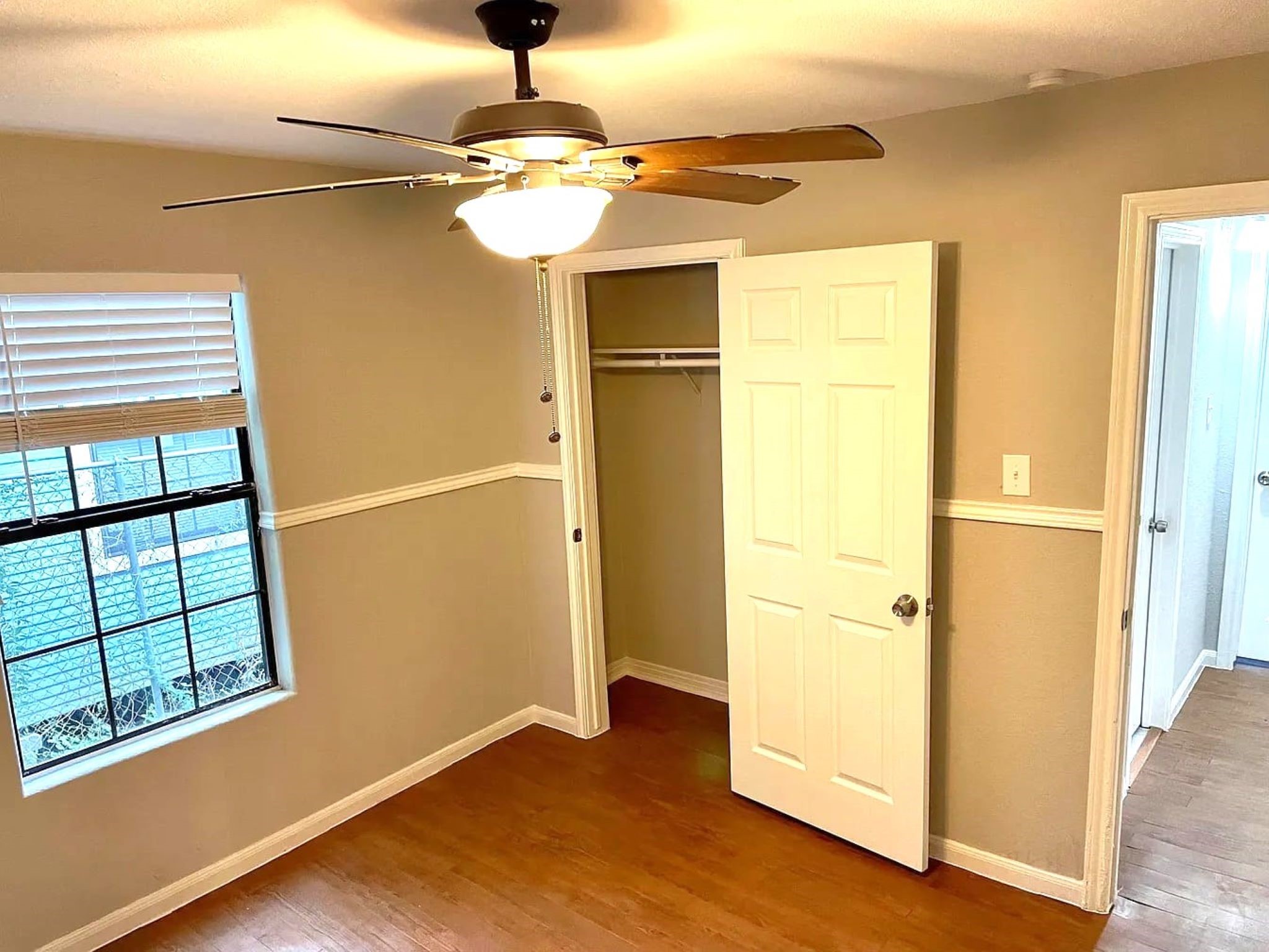 1403 Ash Street Property Photo 9