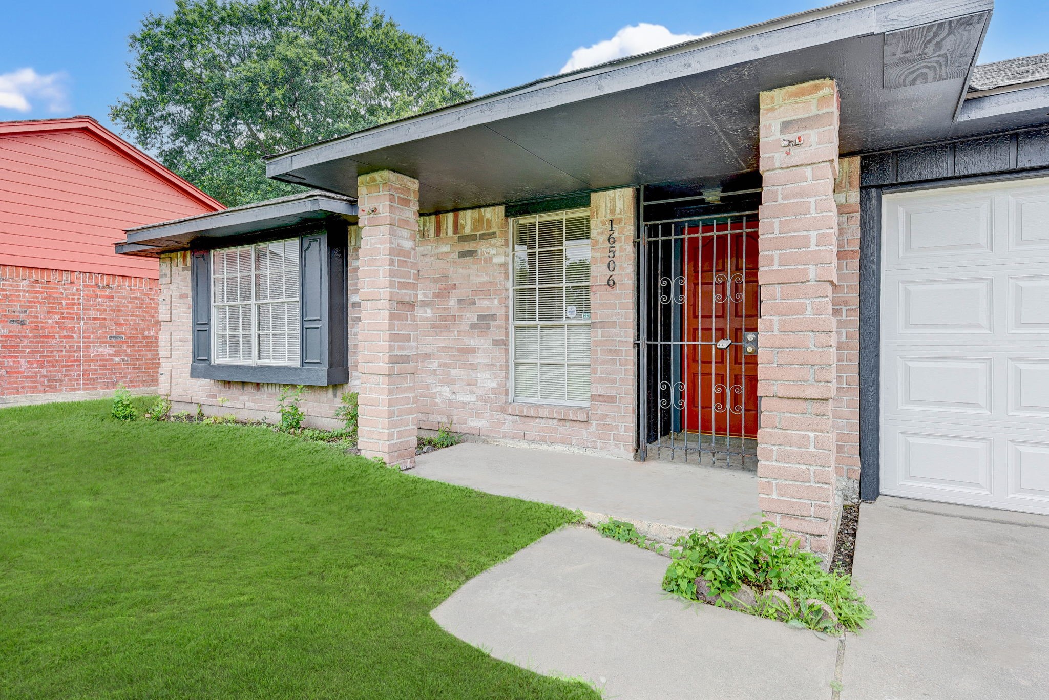 16506 Quiet Quail Drive Property Photo 3