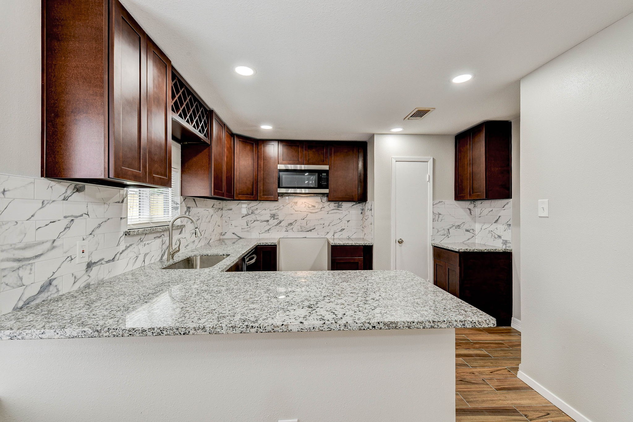 16506 Quiet Quail Drive Property Photo 7