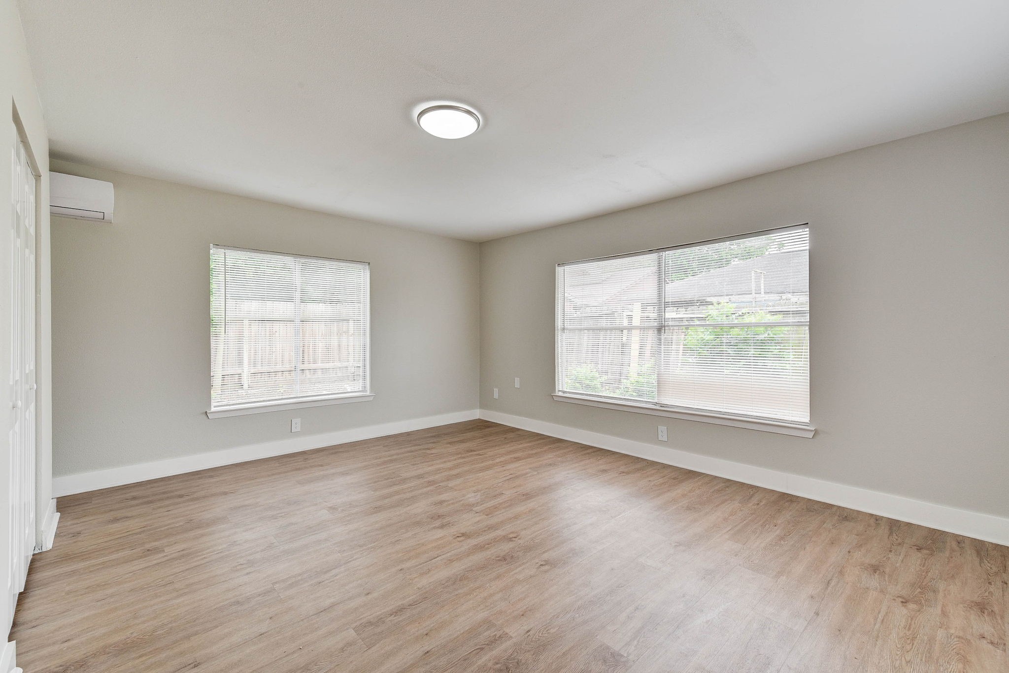 16506 Quiet Quail Drive Property Photo 11