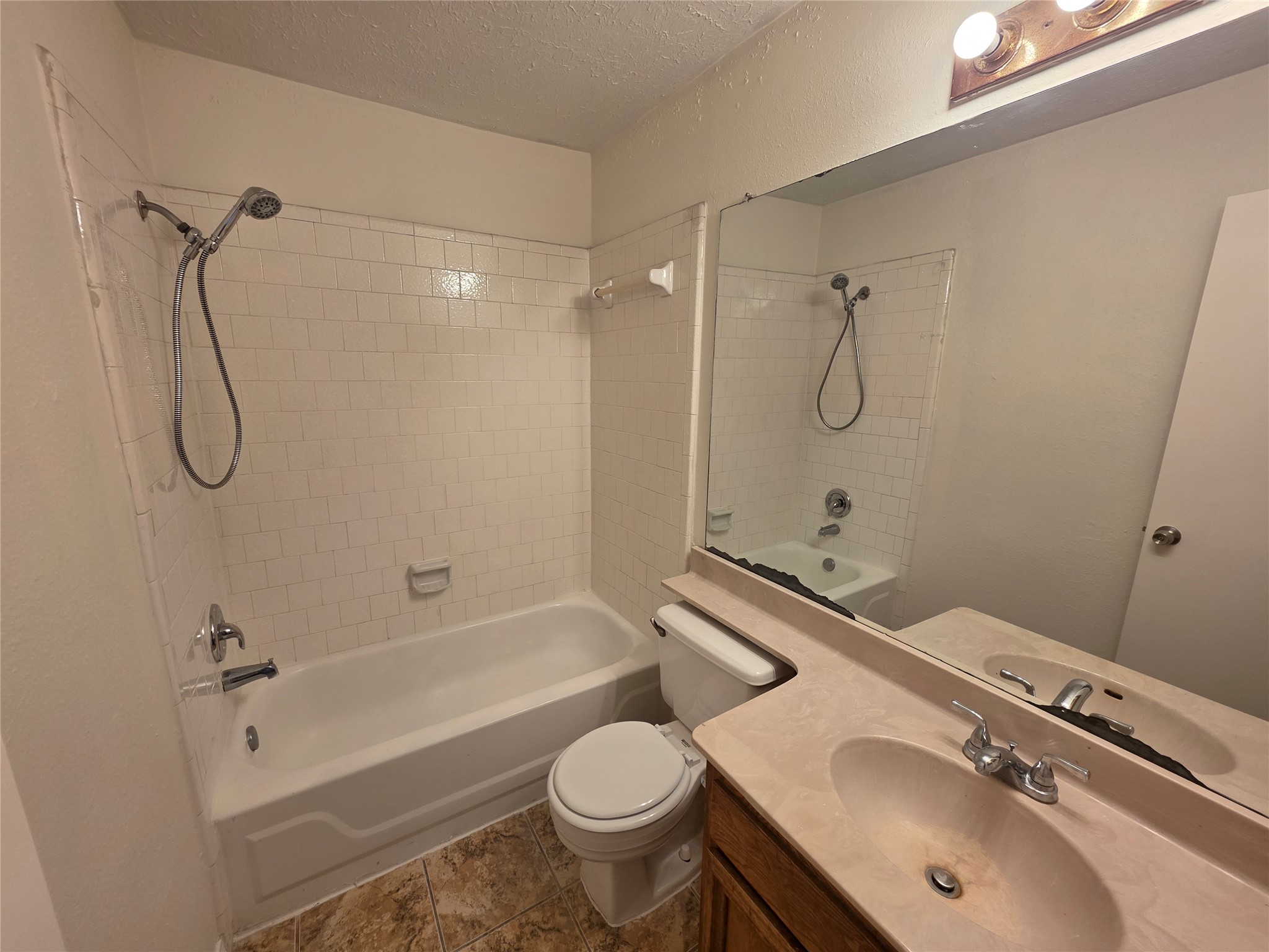 11726 Plumbrook Drive Property Photo 10