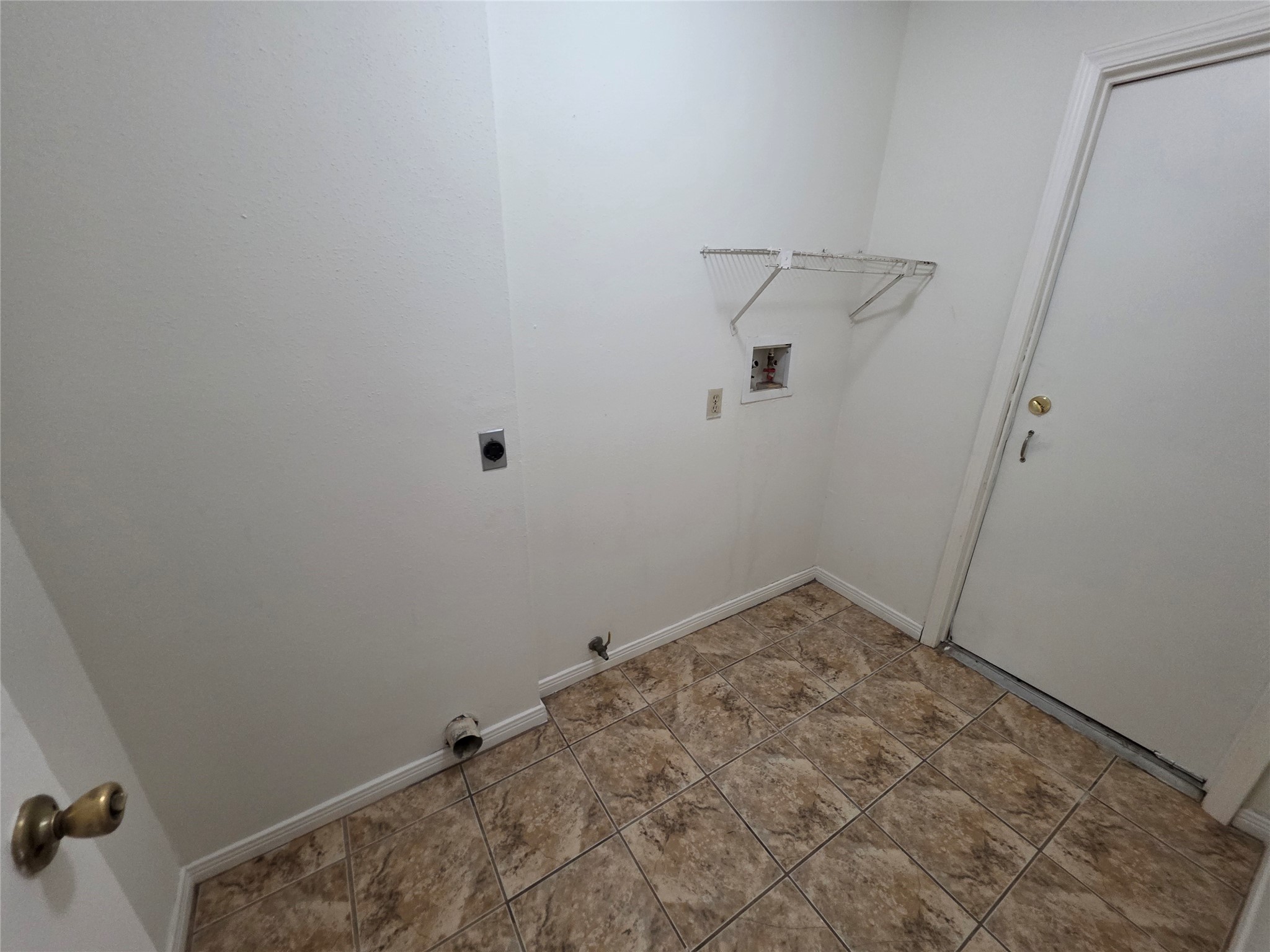 11726 Plumbrook Drive Property Photo 15