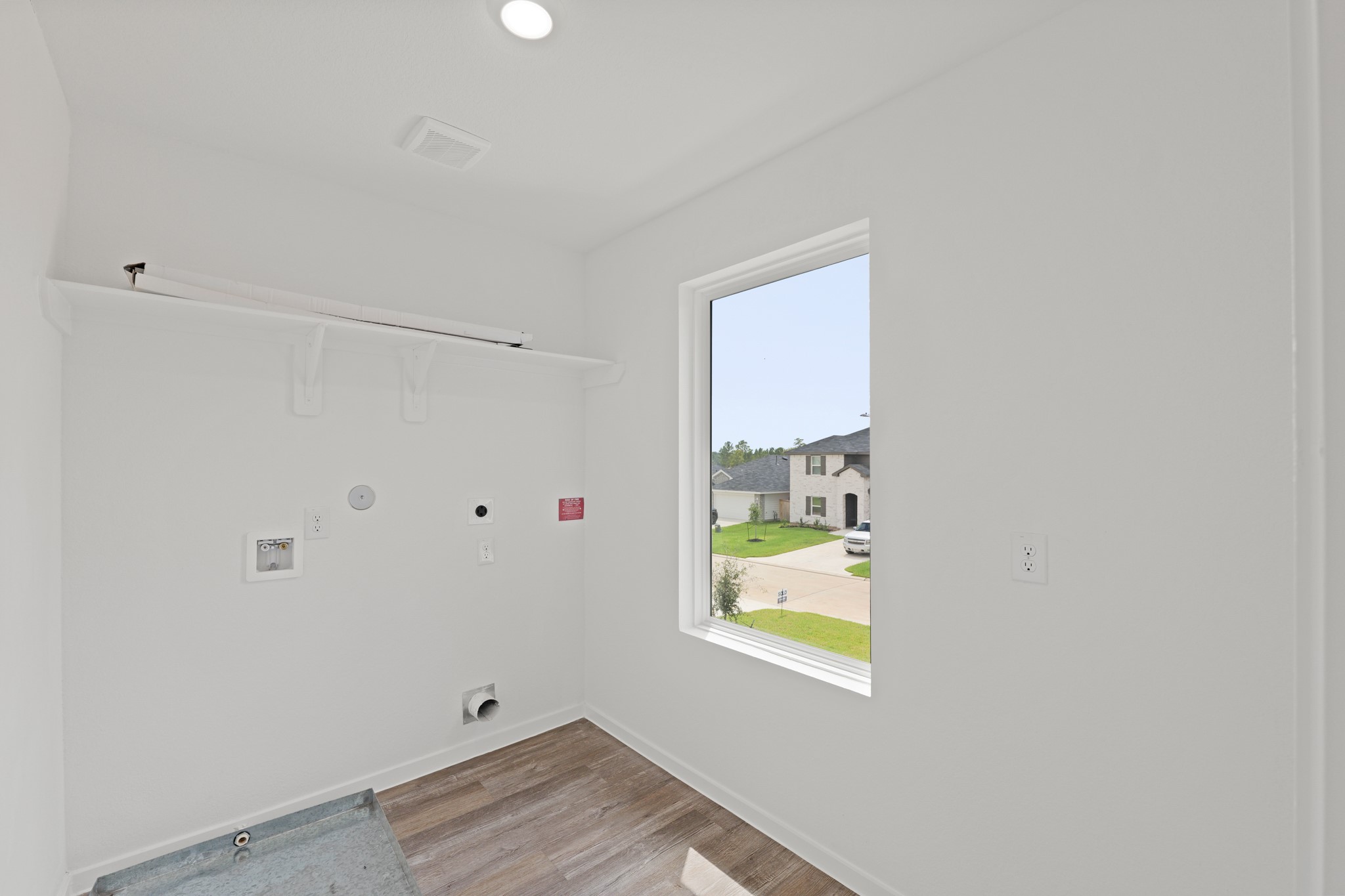 11759 Ruffian Drive Property Photo 16