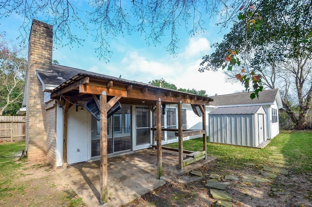 15815 Boulder Oaks Drive Property Photo 5