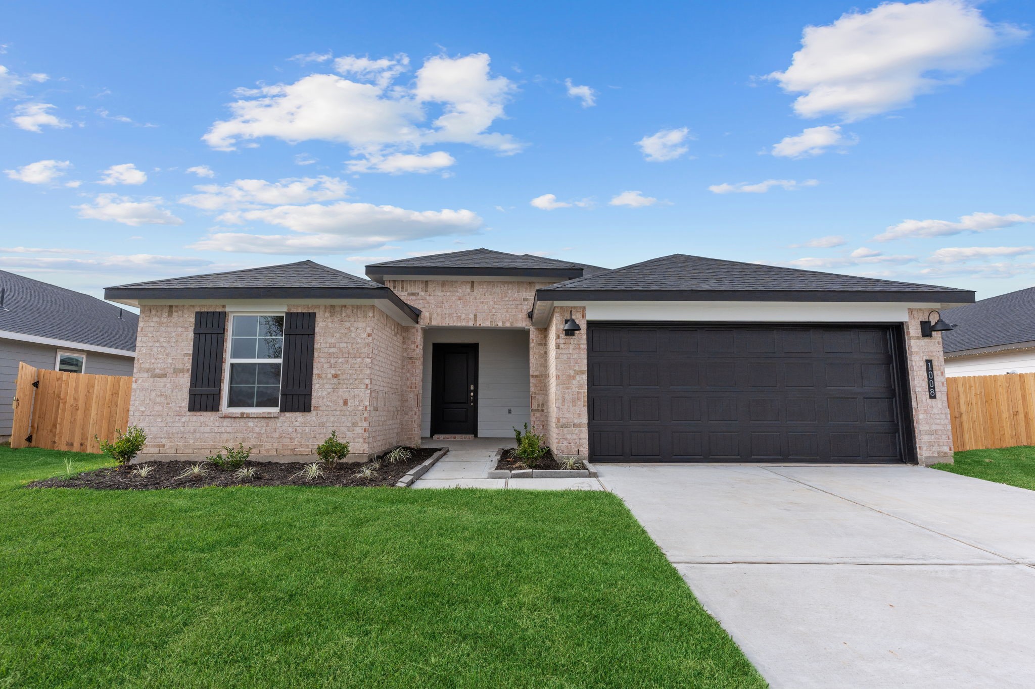 2526 Ocean Jasper Drive Property Photo 1