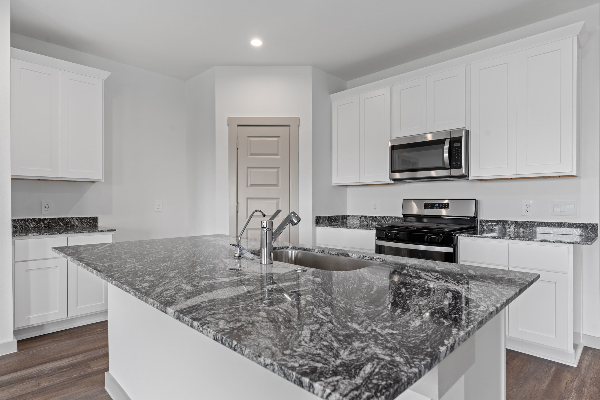 2526 Ocean Jasper Drive Property Photo 6