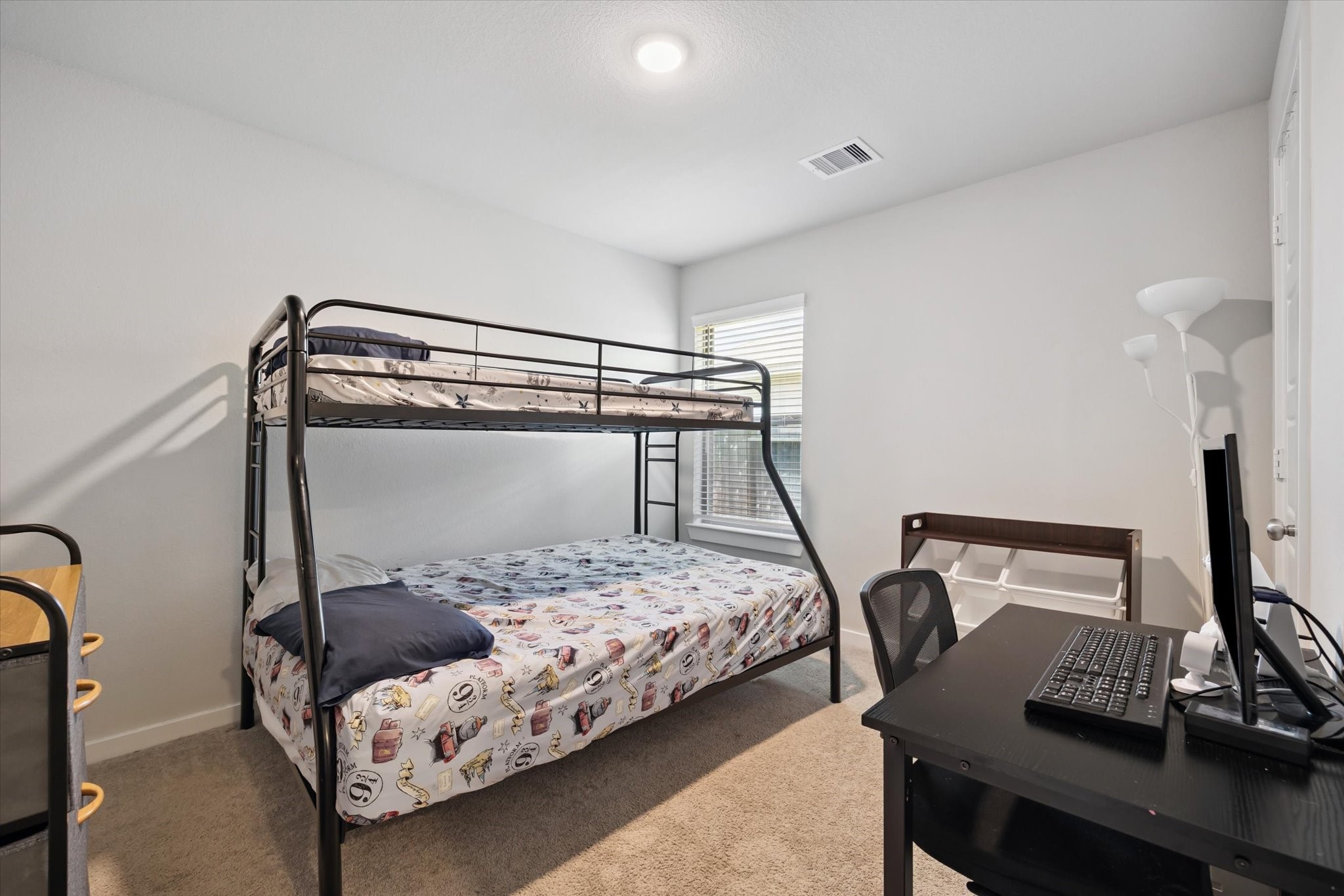 2493 Clydesdale Lane Property Photo 6