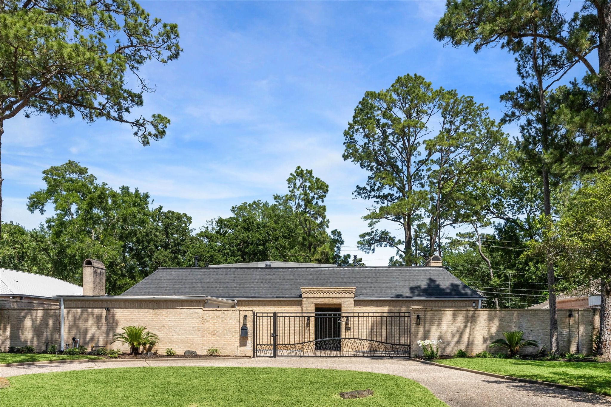 250 Gessner Road Property Photo 2