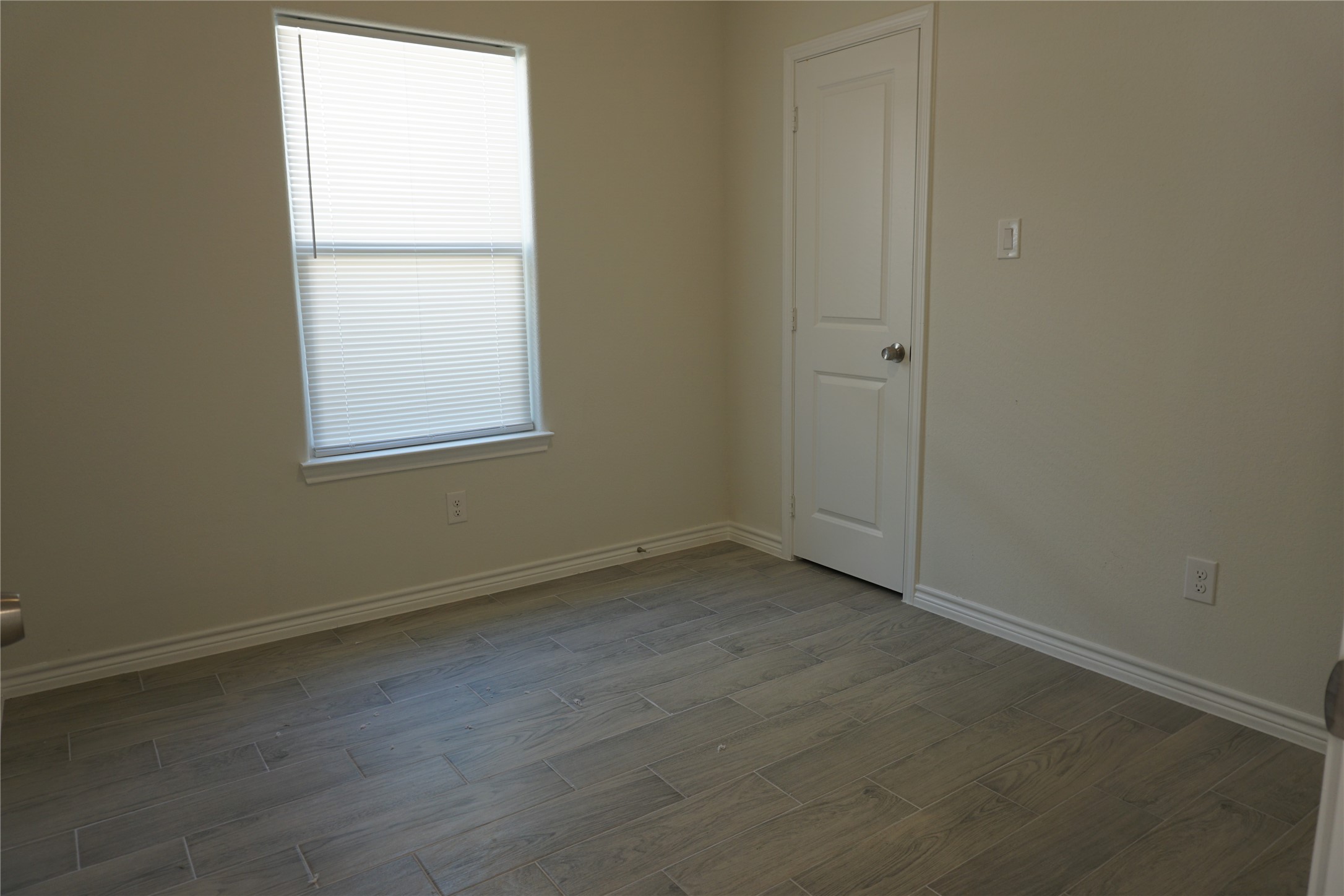 10023 Calendar St Property Photo 12