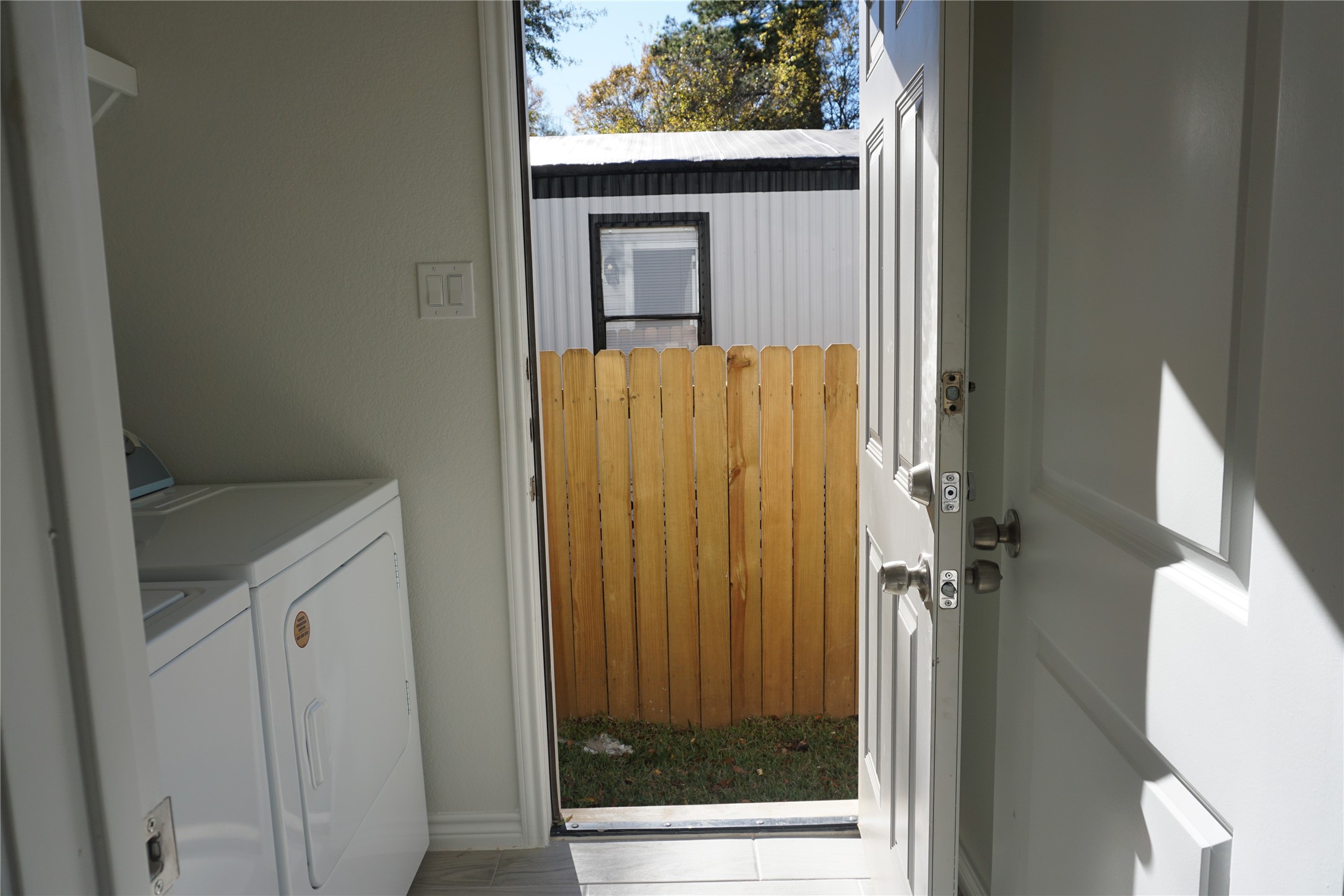 10023 Calendar St Property Photo 26