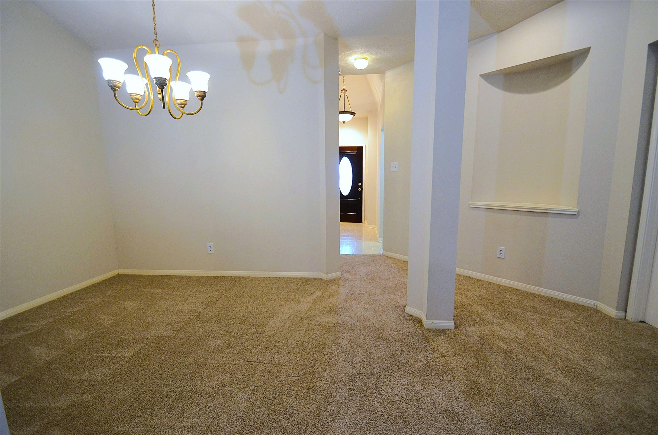 4831 Elkmont Court Property Photo 3