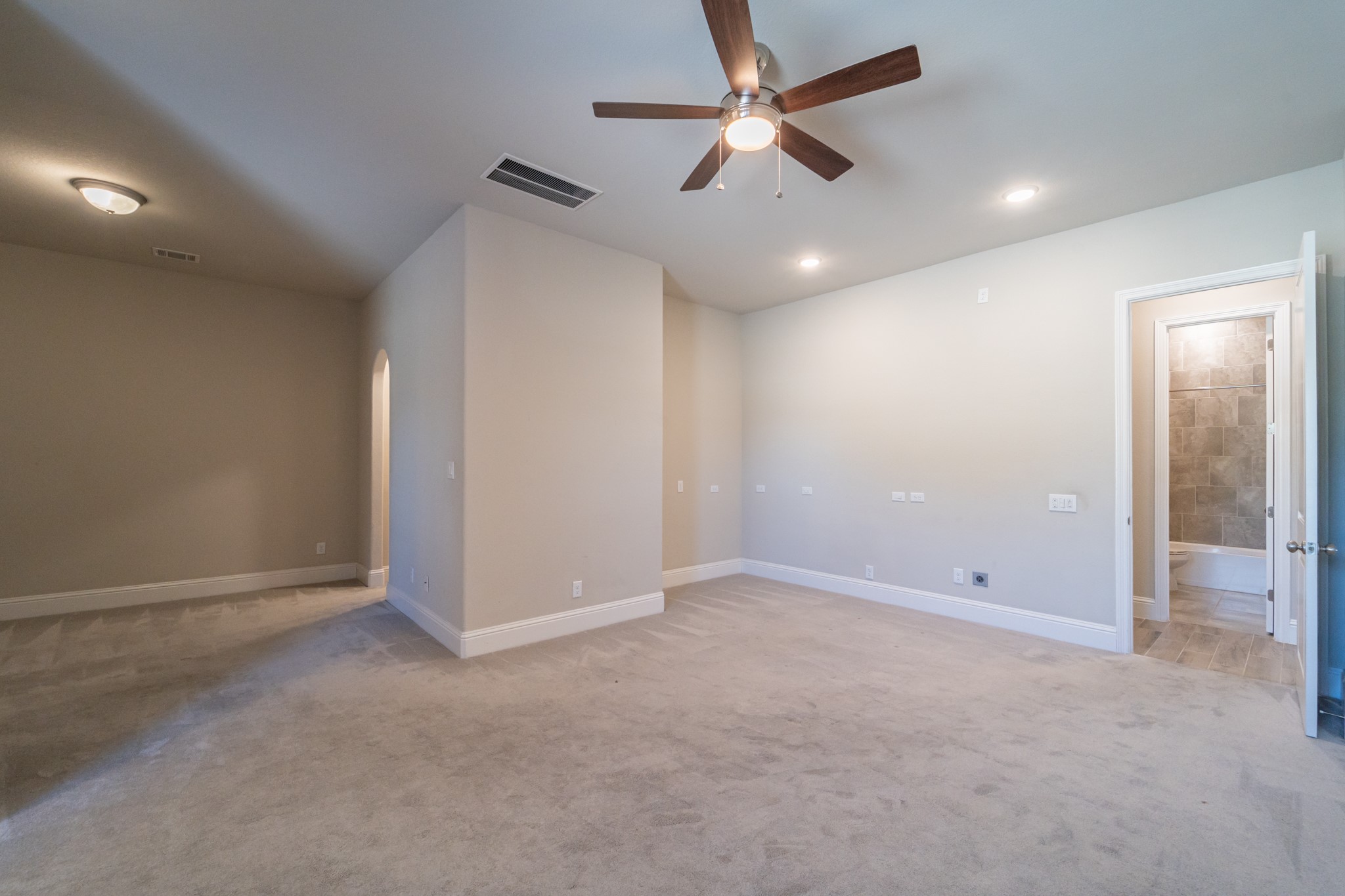 5715 Mogo Creek Lane Property Photo 25