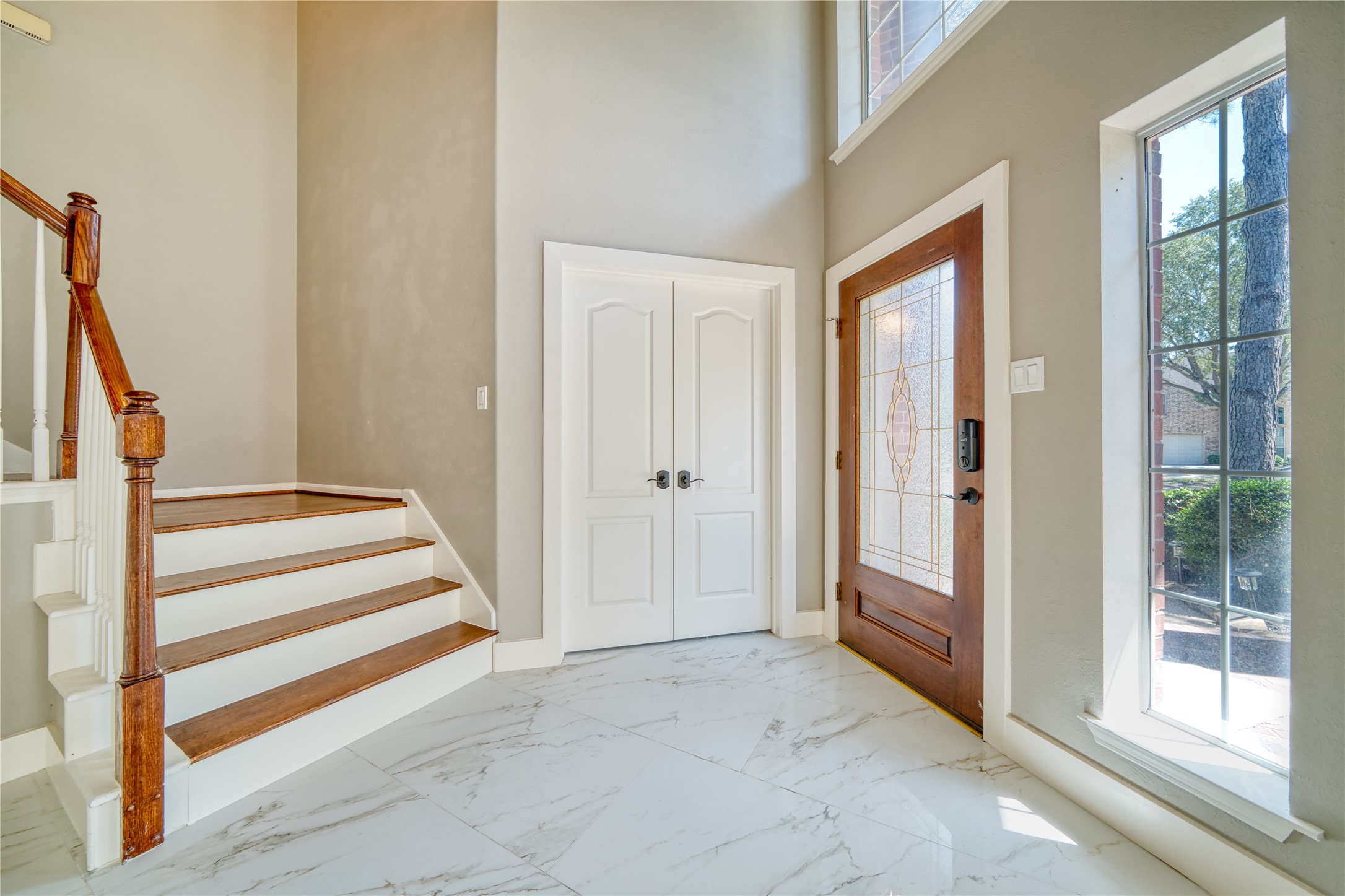 12822 Fieldcliff Court Property Photo 6