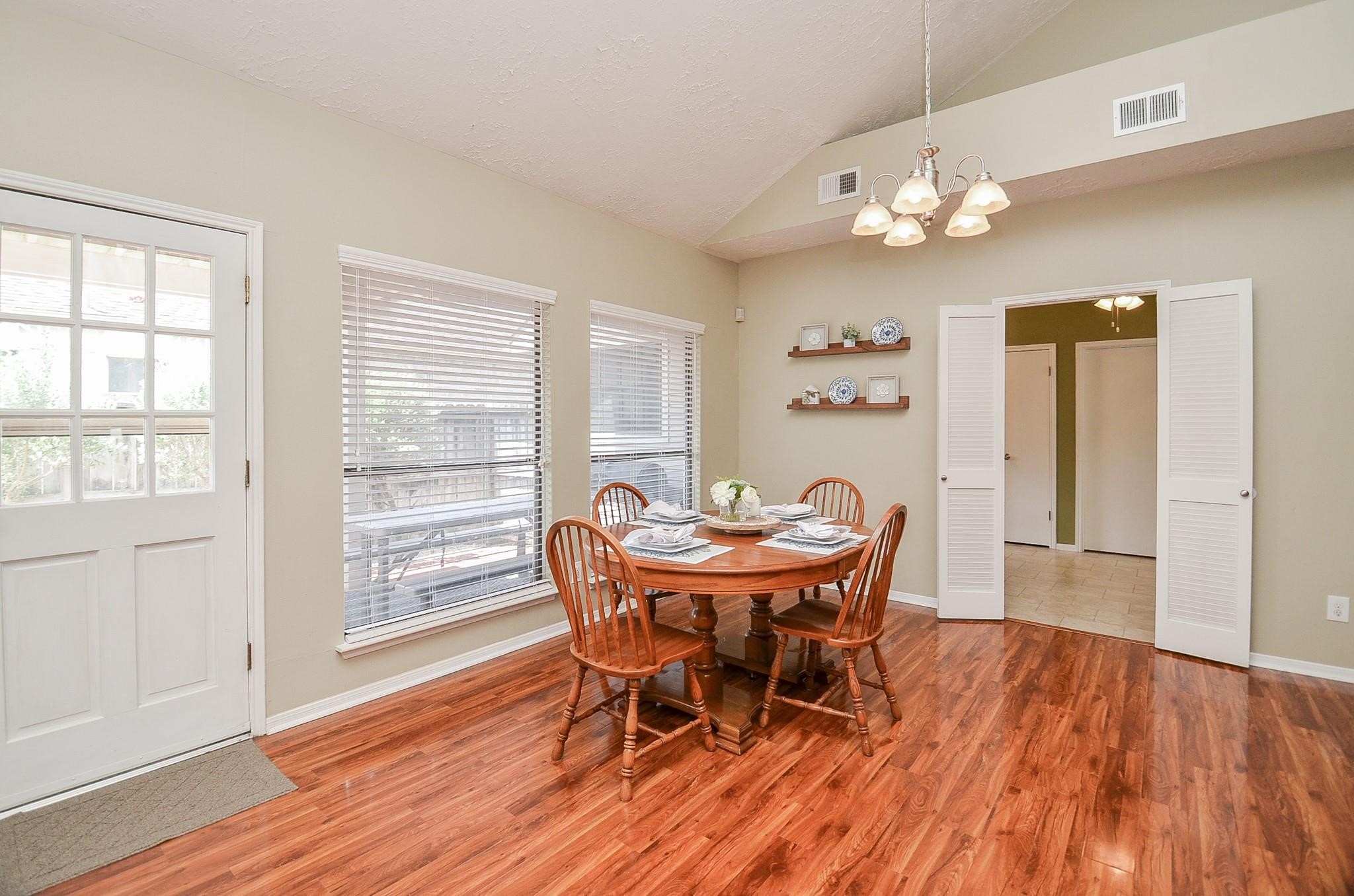 2115 Echo Ridge Property Photo 5
