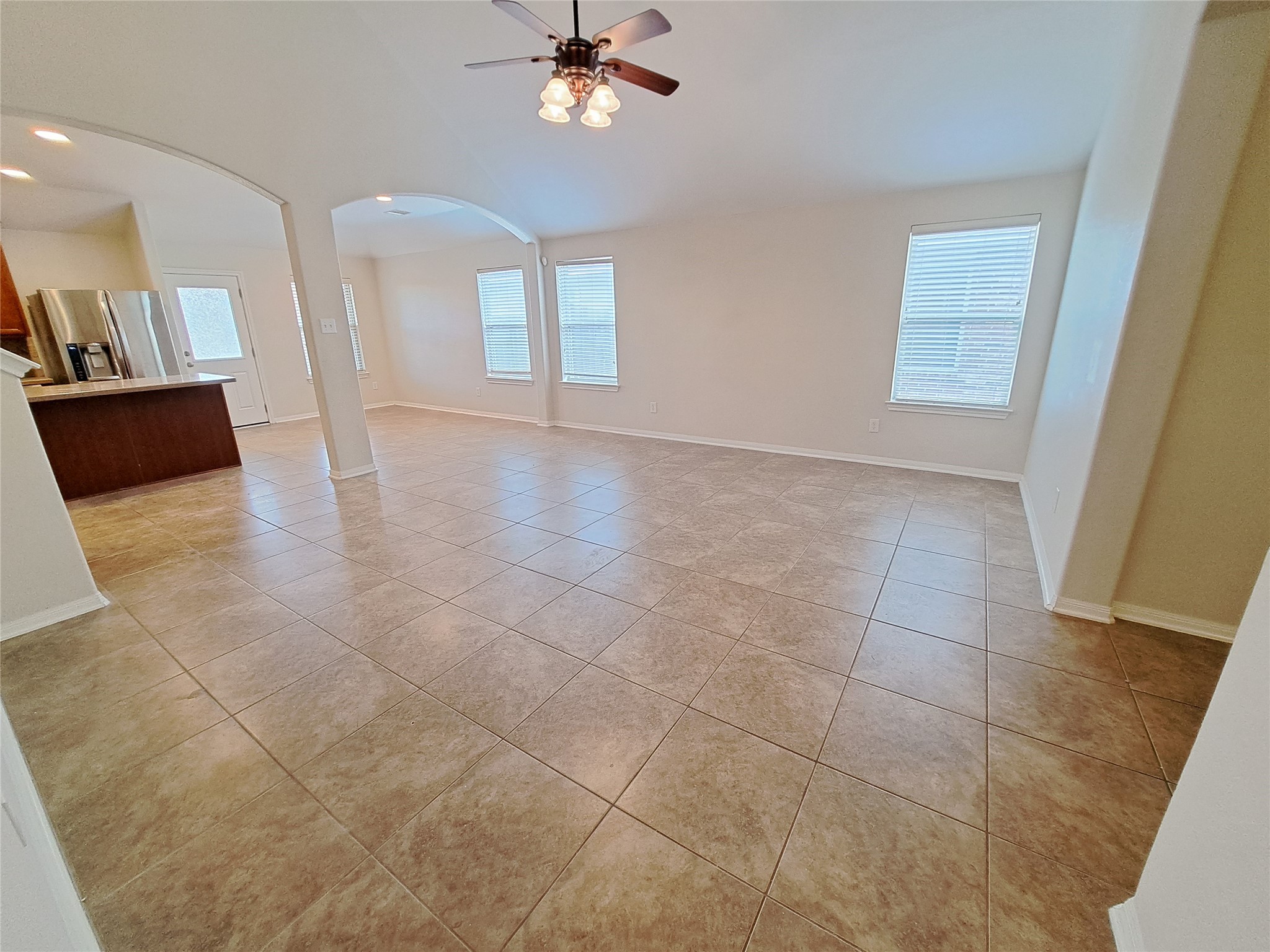 26726 Bellwood Pines Drive Property Photo 7