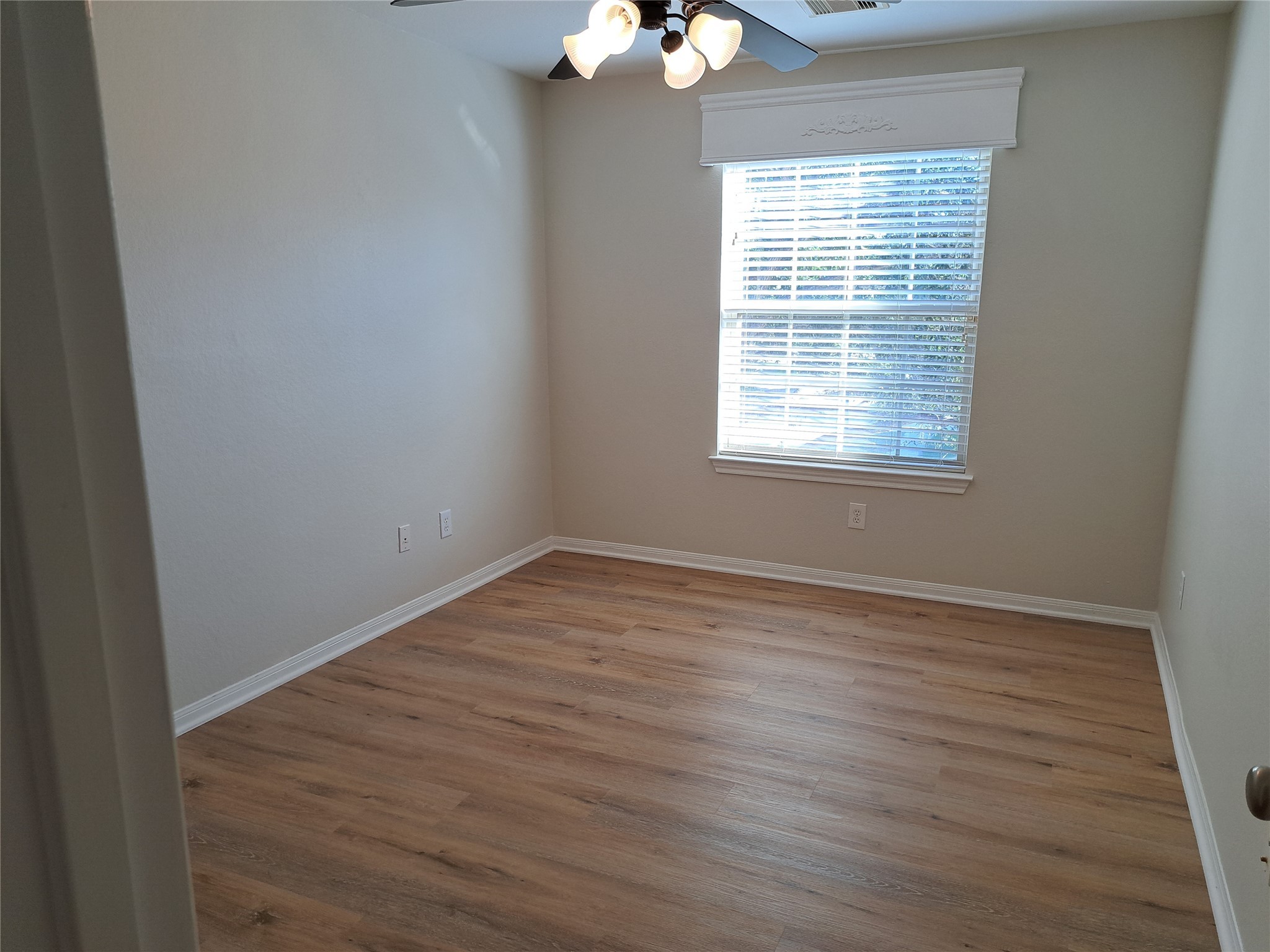 26726 Bellwood Pines Drive Property Photo 20