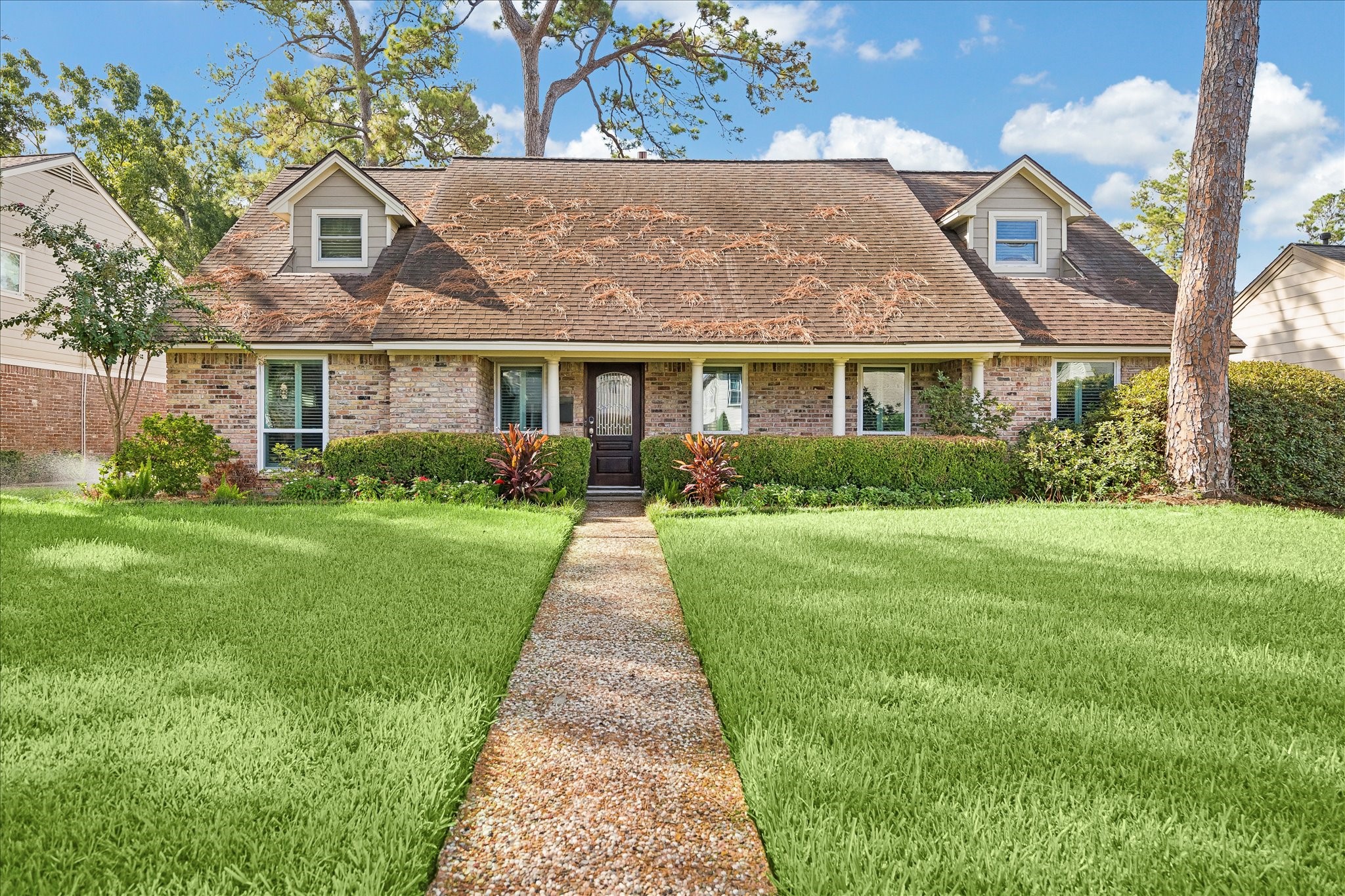 13811 Woodthorpe Lane Property Photo 1