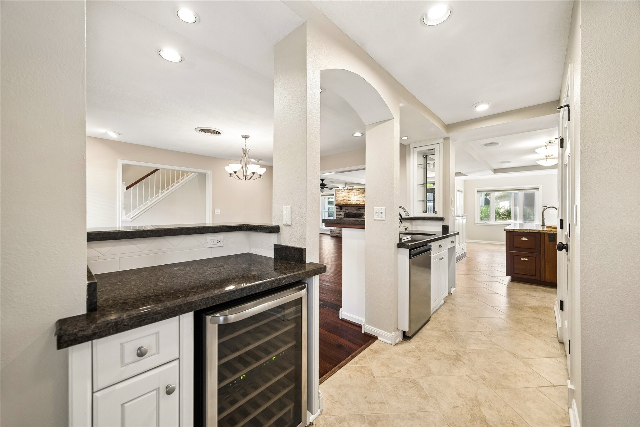13811 Woodthorpe Lane Property Photo 12