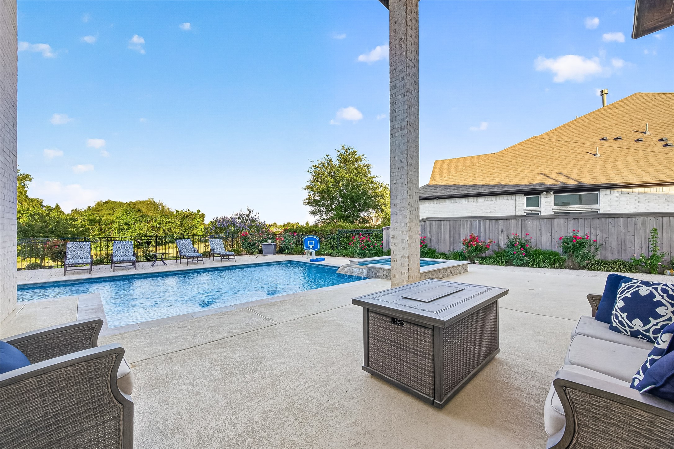 1815 Fresh Garden Way Property Photo 47