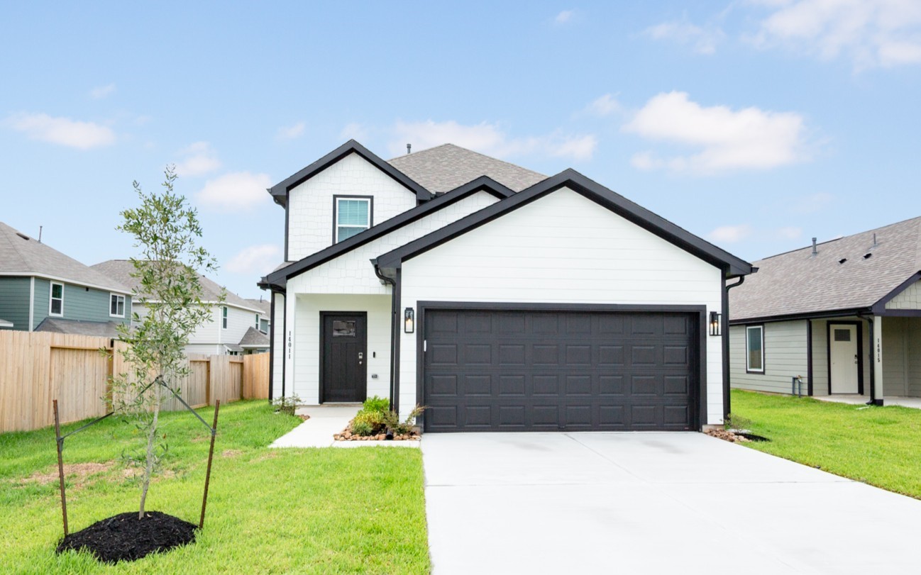 14011 Mount Hunter Drive Property Photo 1
