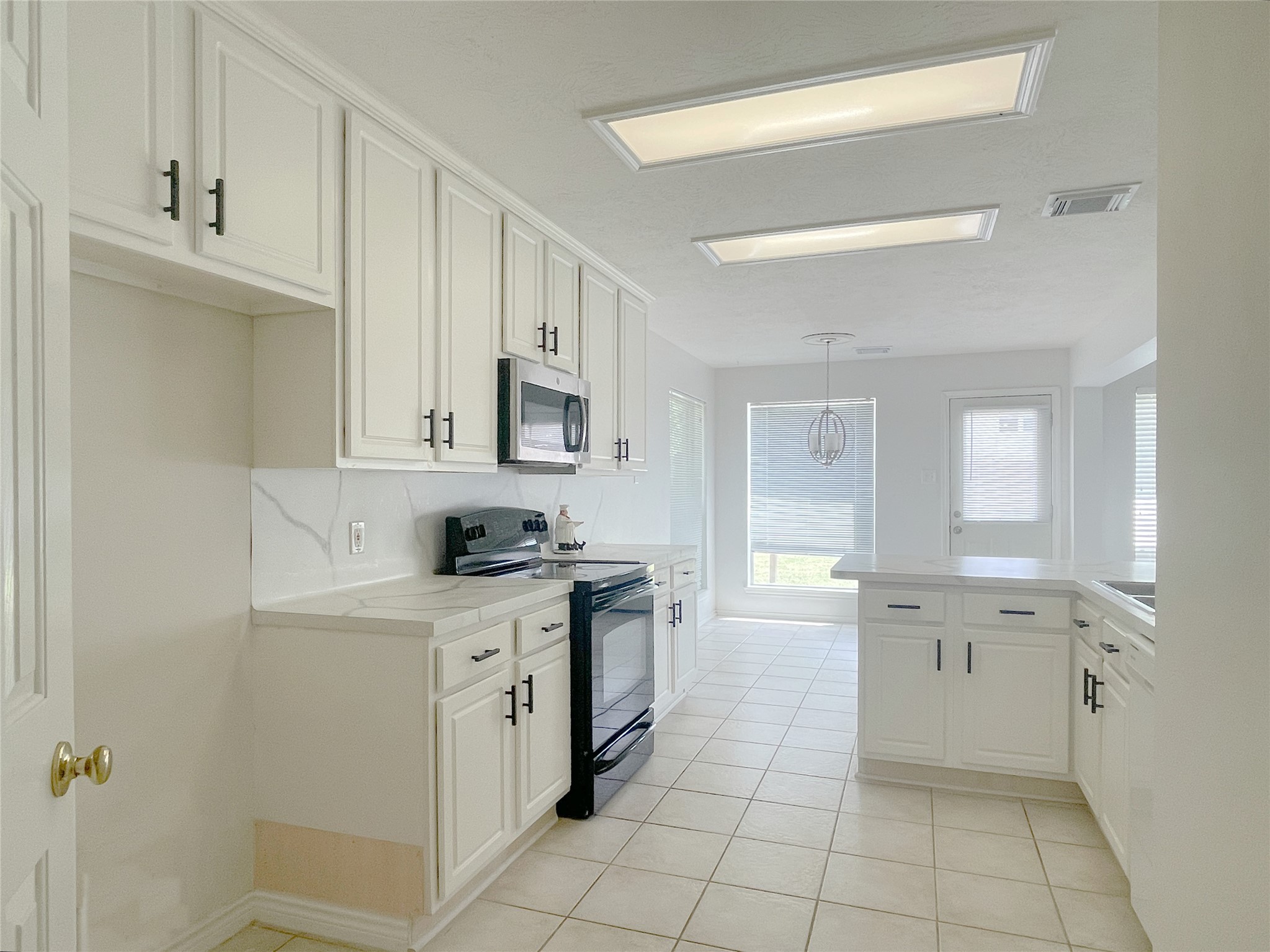 3426 Auburn Hollow Lane Property Photo 6