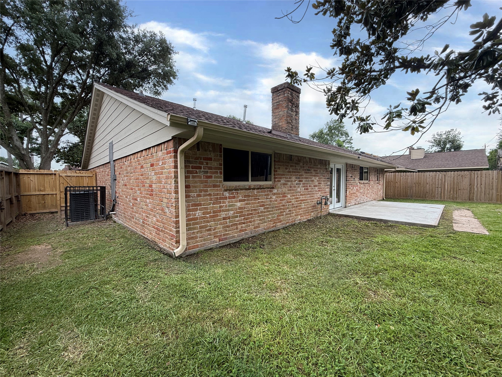 12839 Labelle Lane Property Photo 24