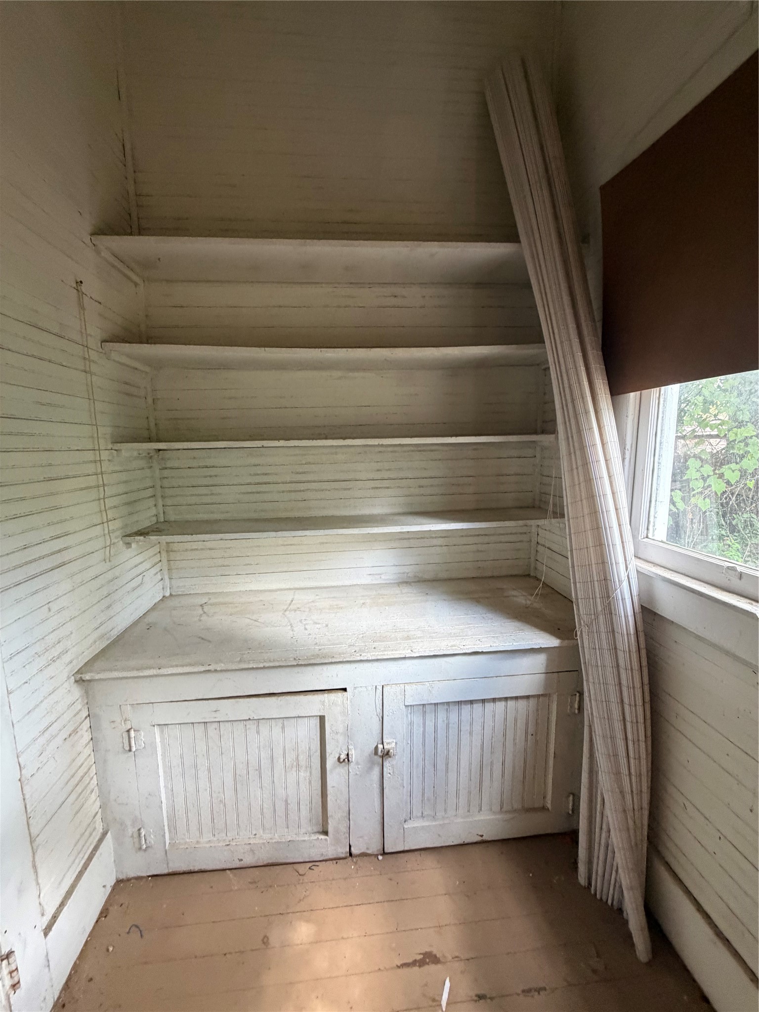 505 W Buck Street Property Photo 13