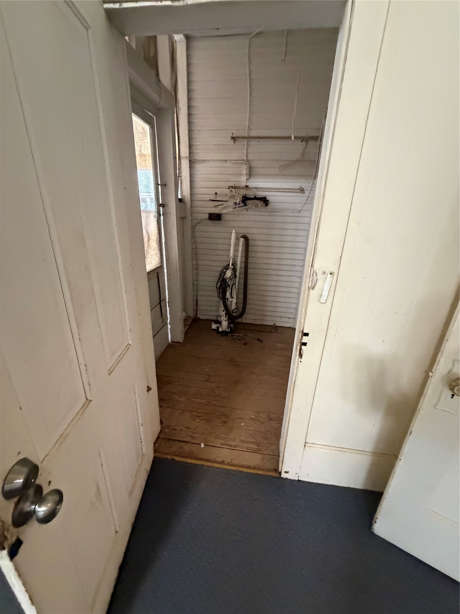 505 W Buck Street Property Photo 22
