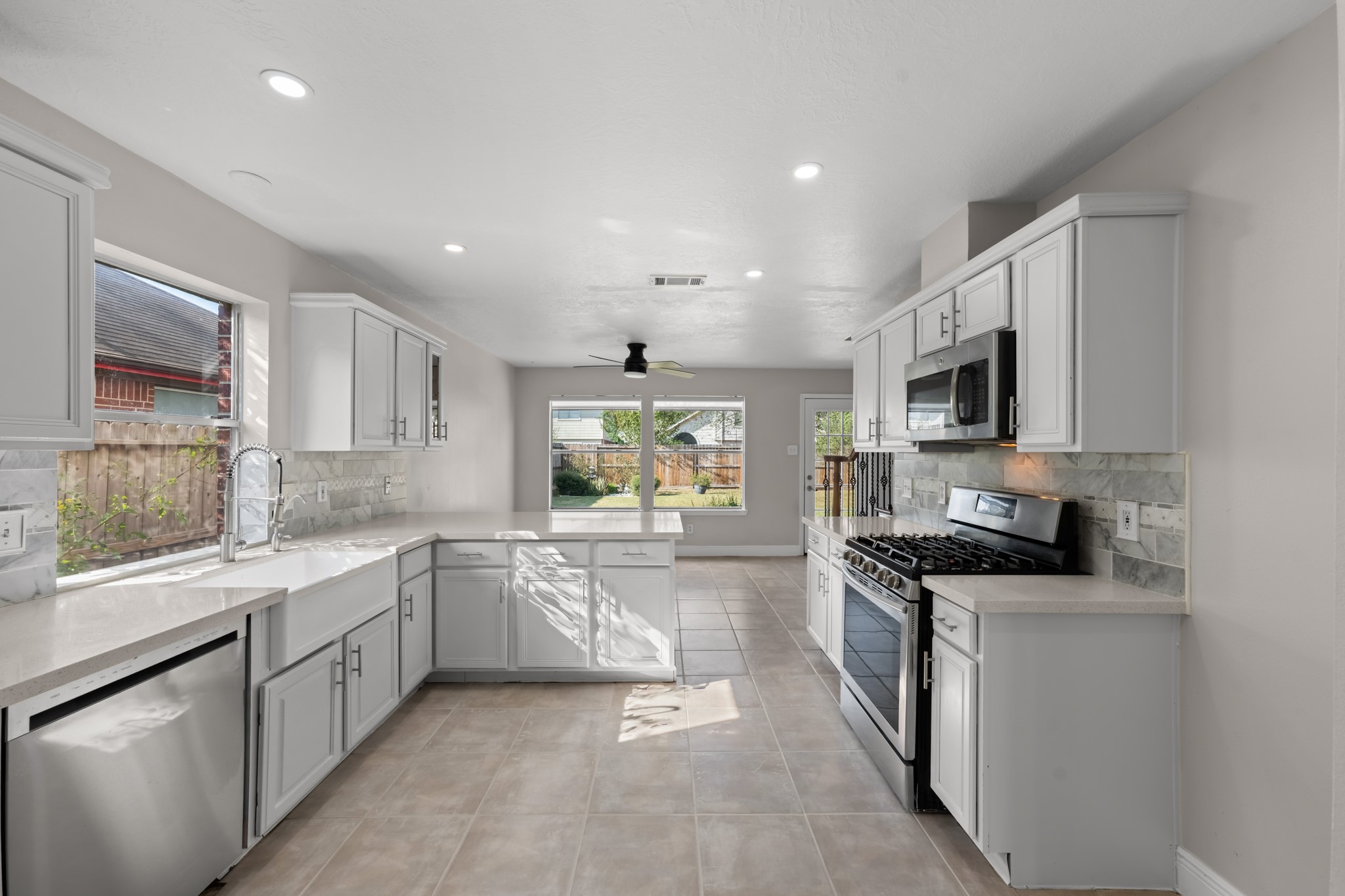 20322 Sabal Palms Drive Property Photo 11