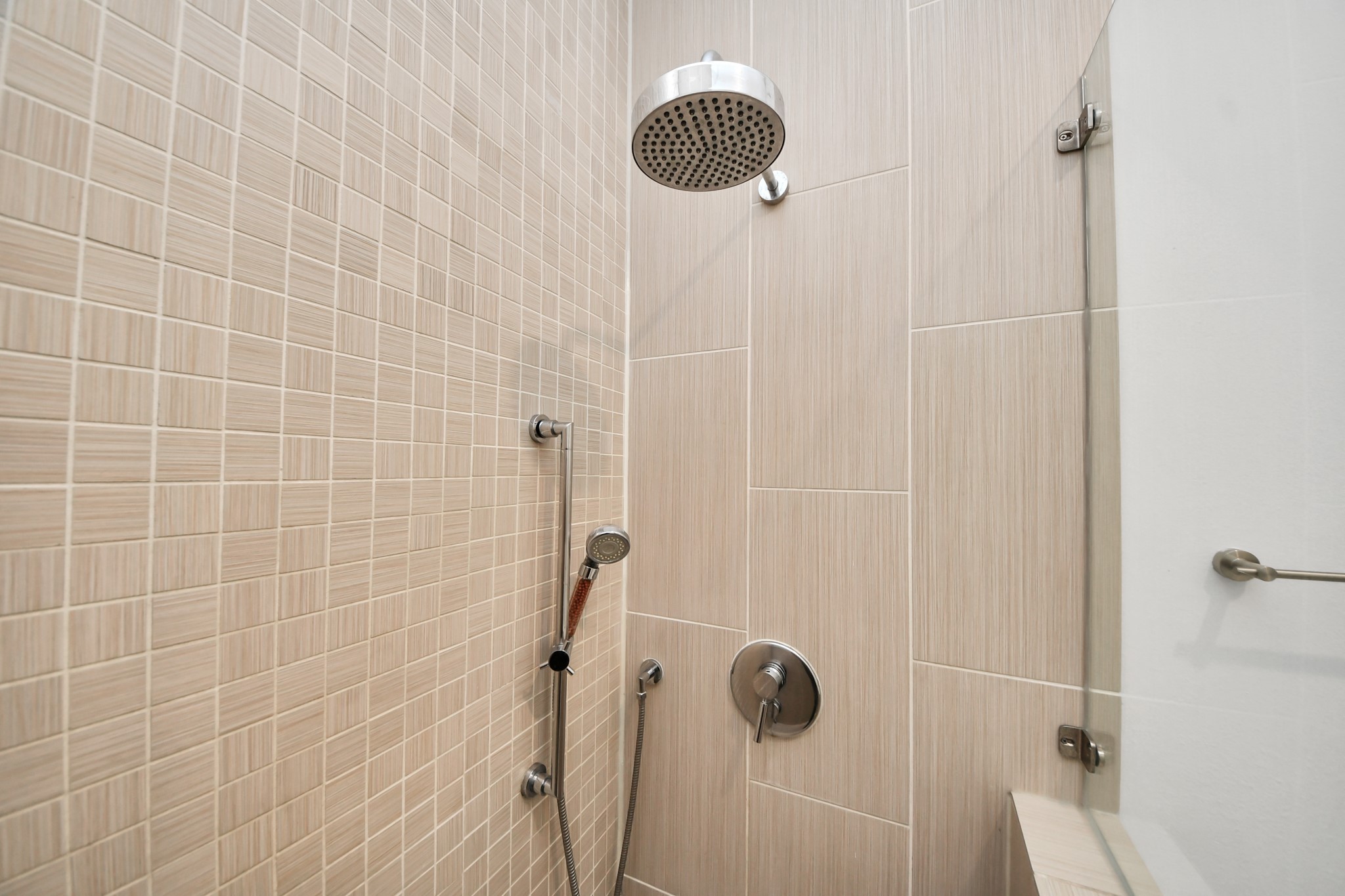 207 Pierce Street 301 Property Photo 25
