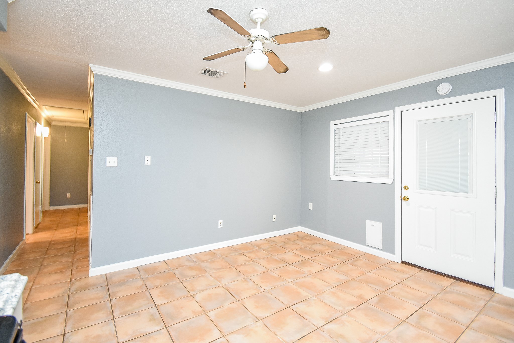 1102 Ashdale Drive Property Photo 13