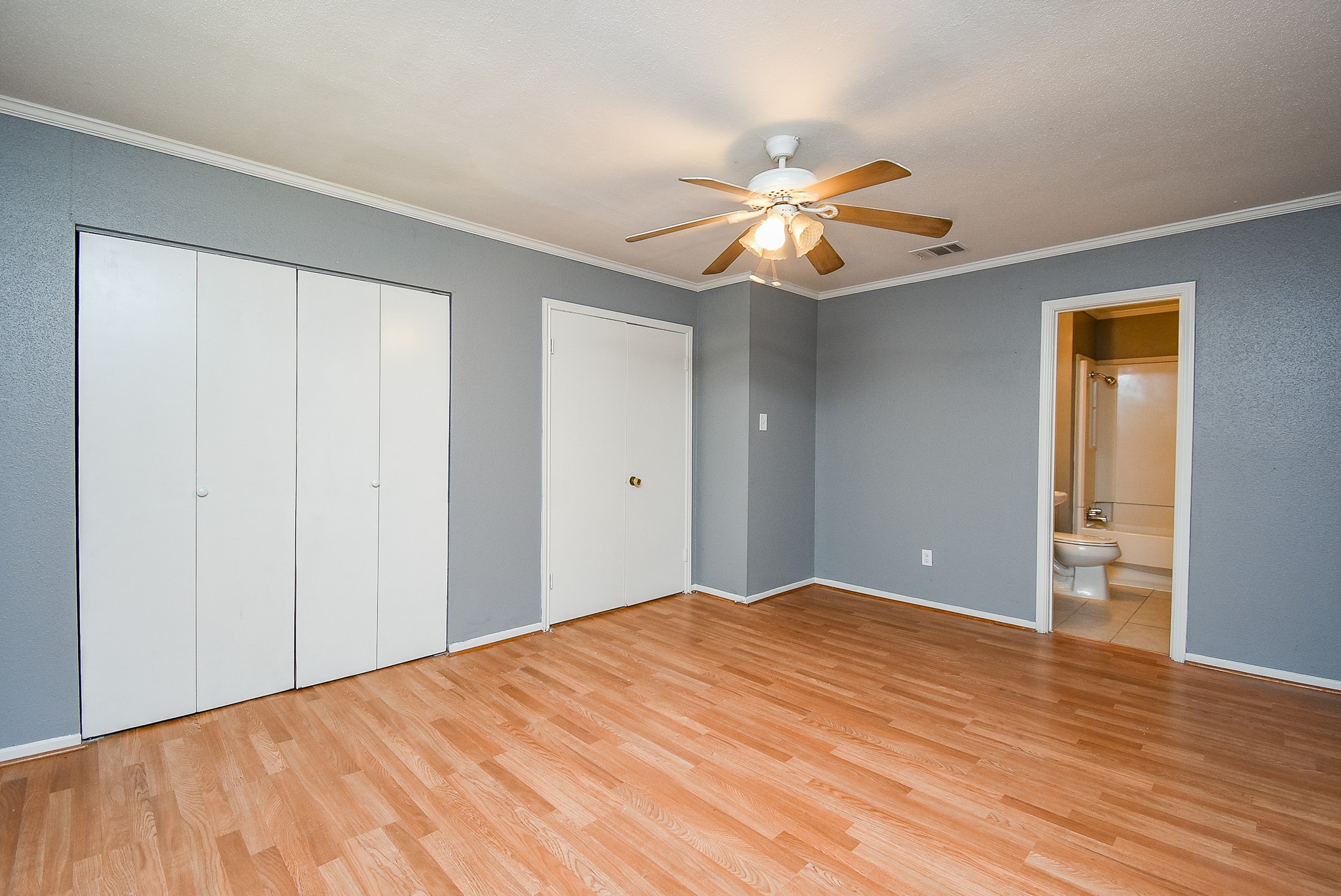 1102 Ashdale Drive Property Photo 17