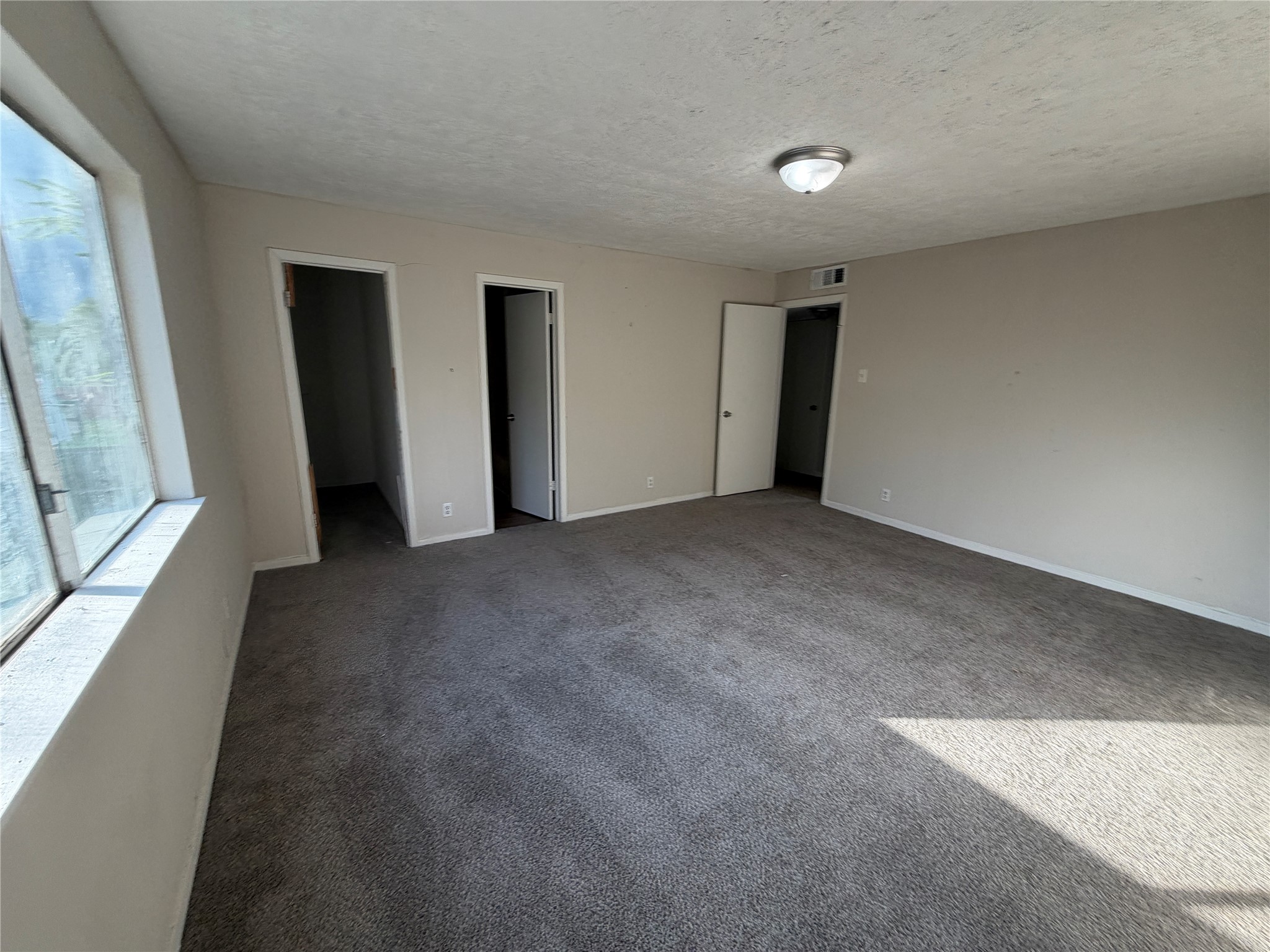501 S Holmes Street Property Photo 12