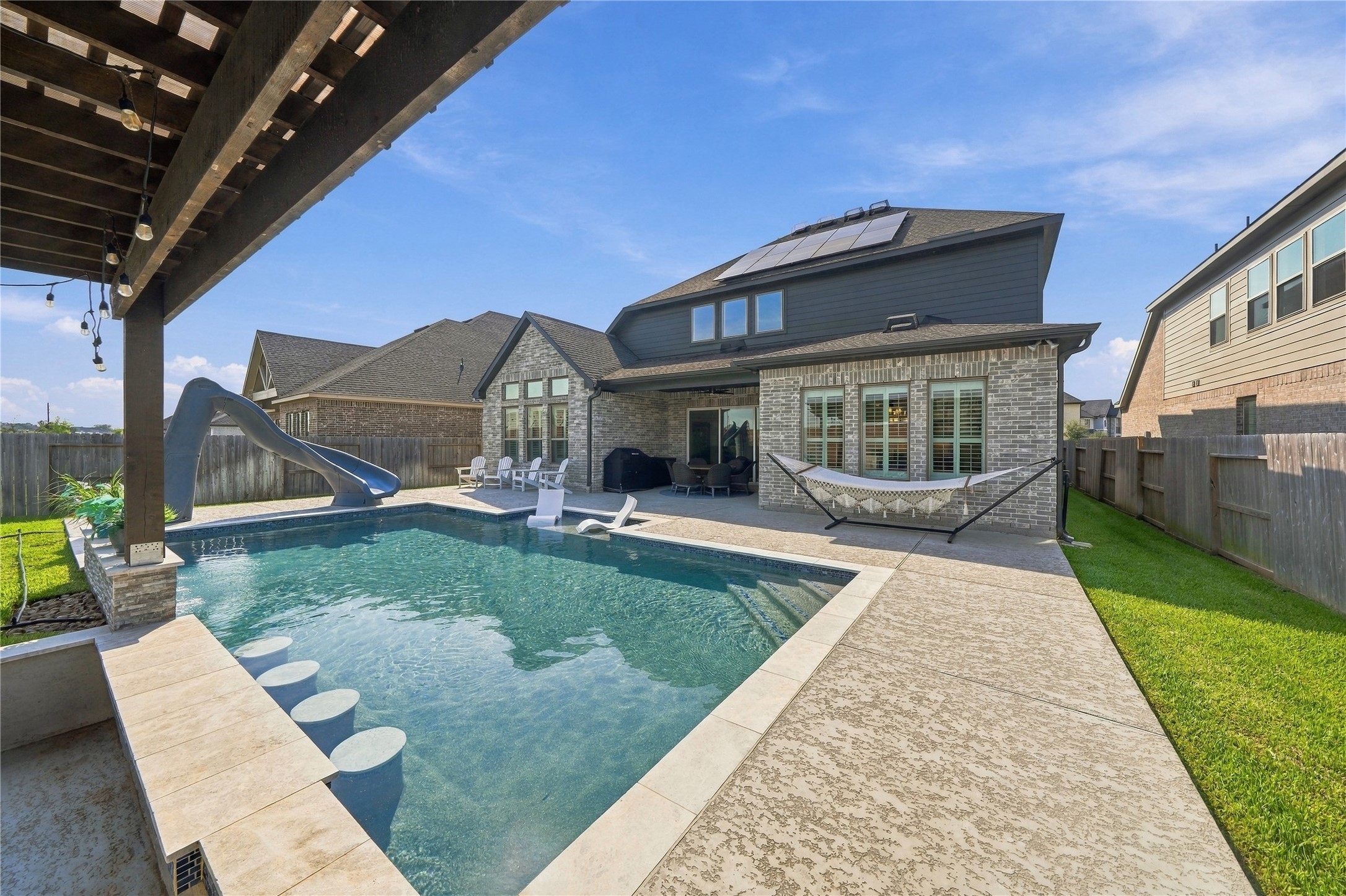 10511 Harvest Oak Court Property Photo 1