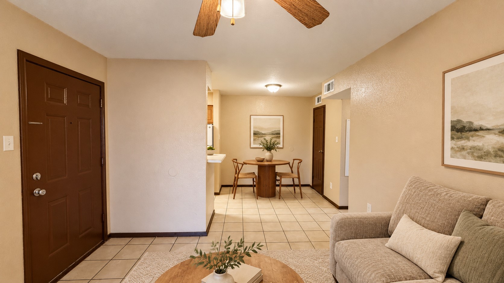 13480 S Thorntree Drive 316 Property Photo 2