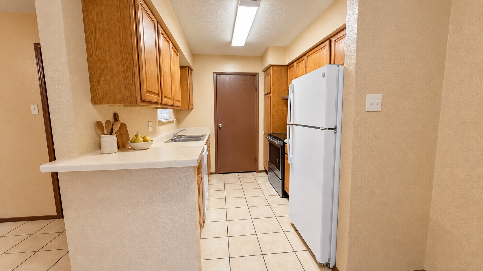 13480 S Thorntree Drive 316 Property Photo 8