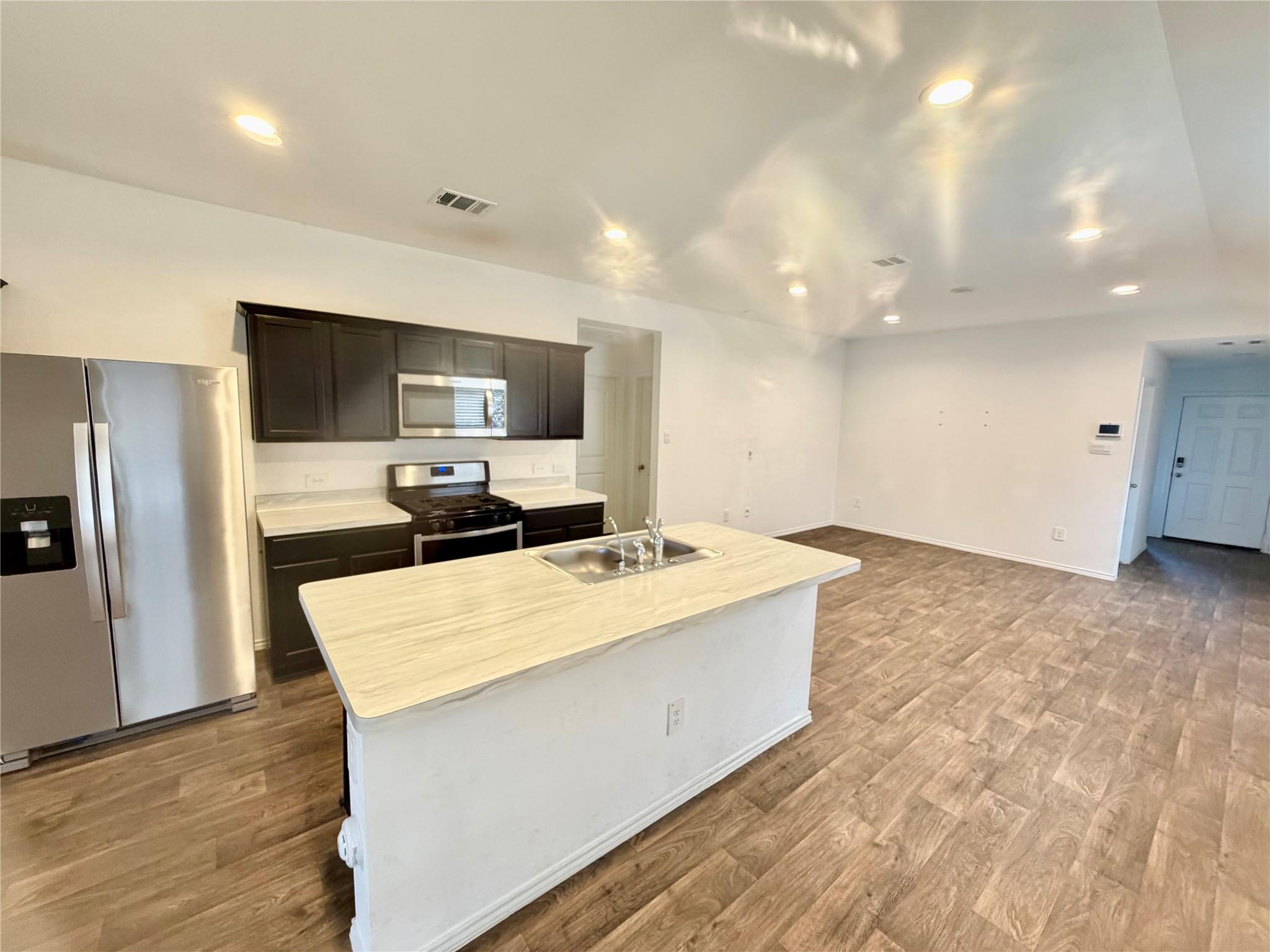14858 Cypress Hollow Drive Property Photo 7