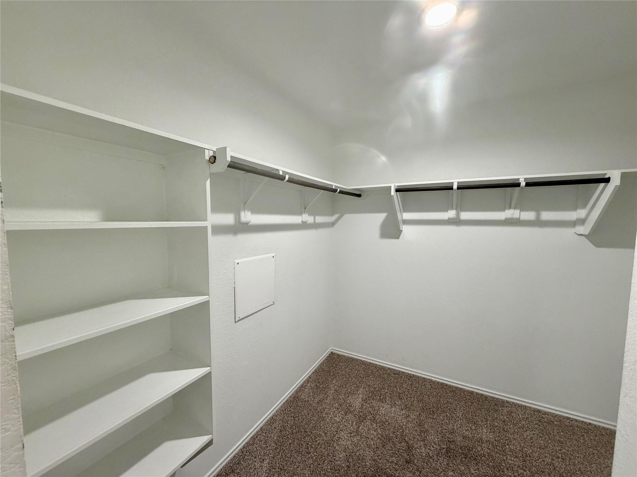 14858 Cypress Hollow Drive Property Photo 9