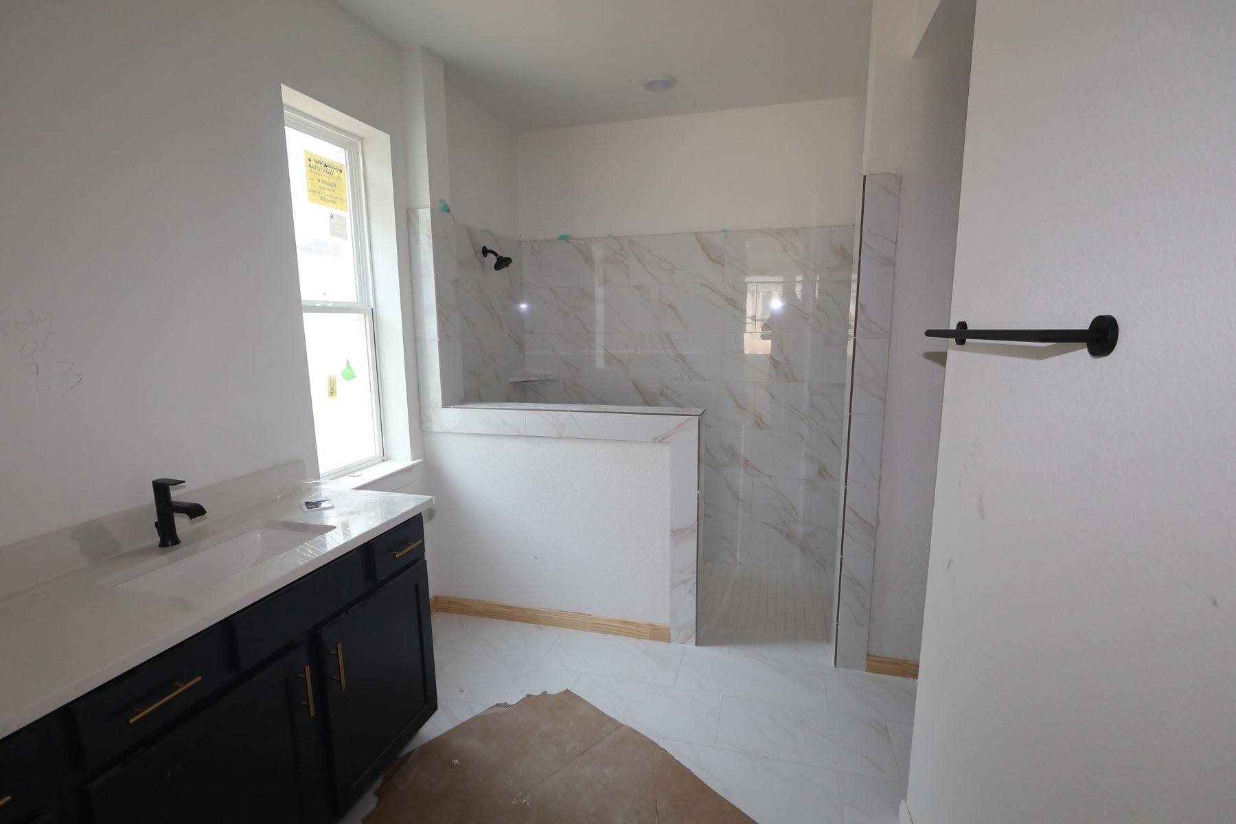 2807 Garden Meadow Street Property Photo 11
