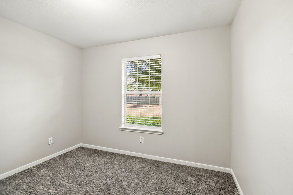 4326 Pecos River Drive Property Photo 13