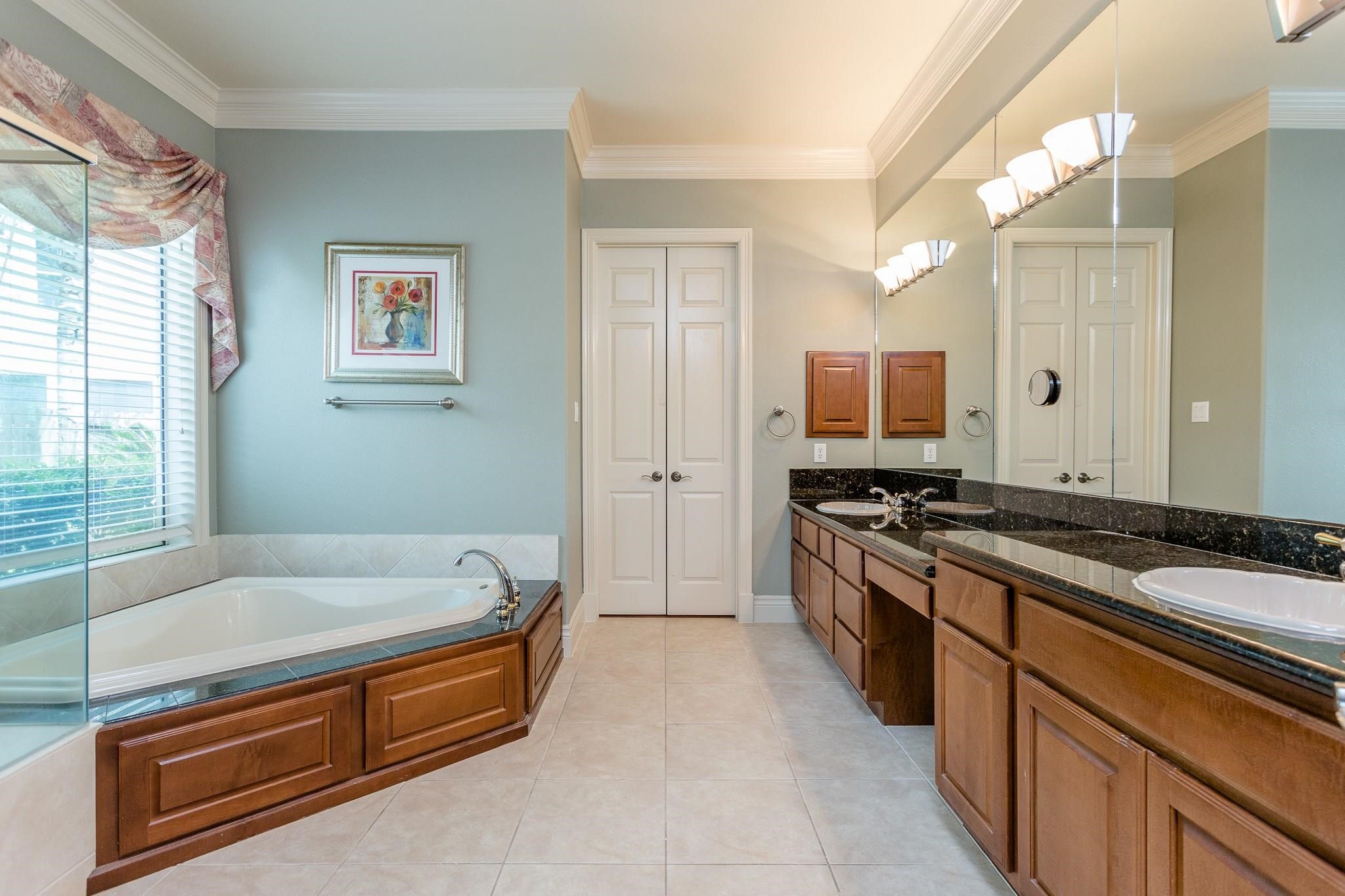 5243 Harvest Bend Court Property Photo 25