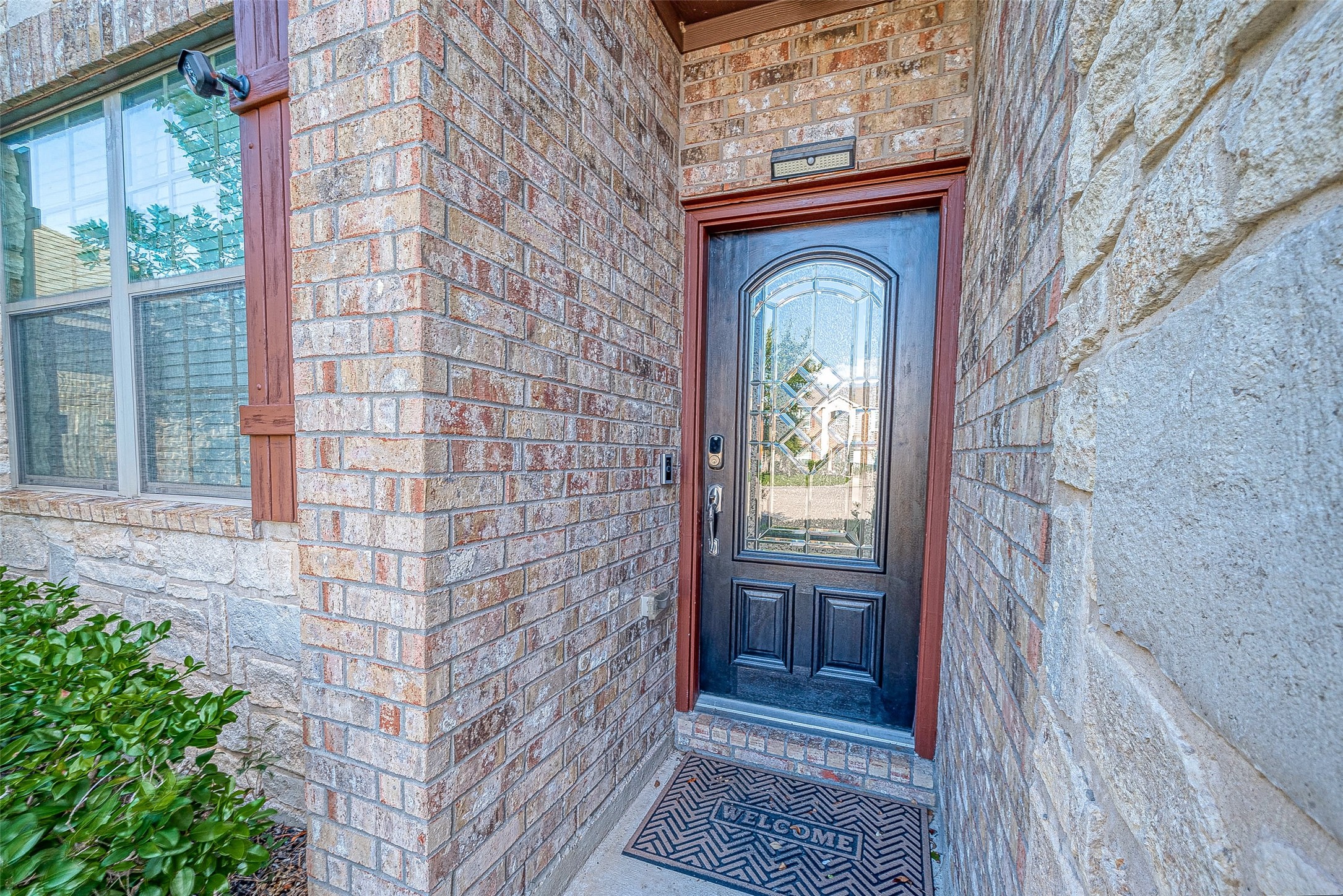 15923 Eldora Springs Court Property Photo 3