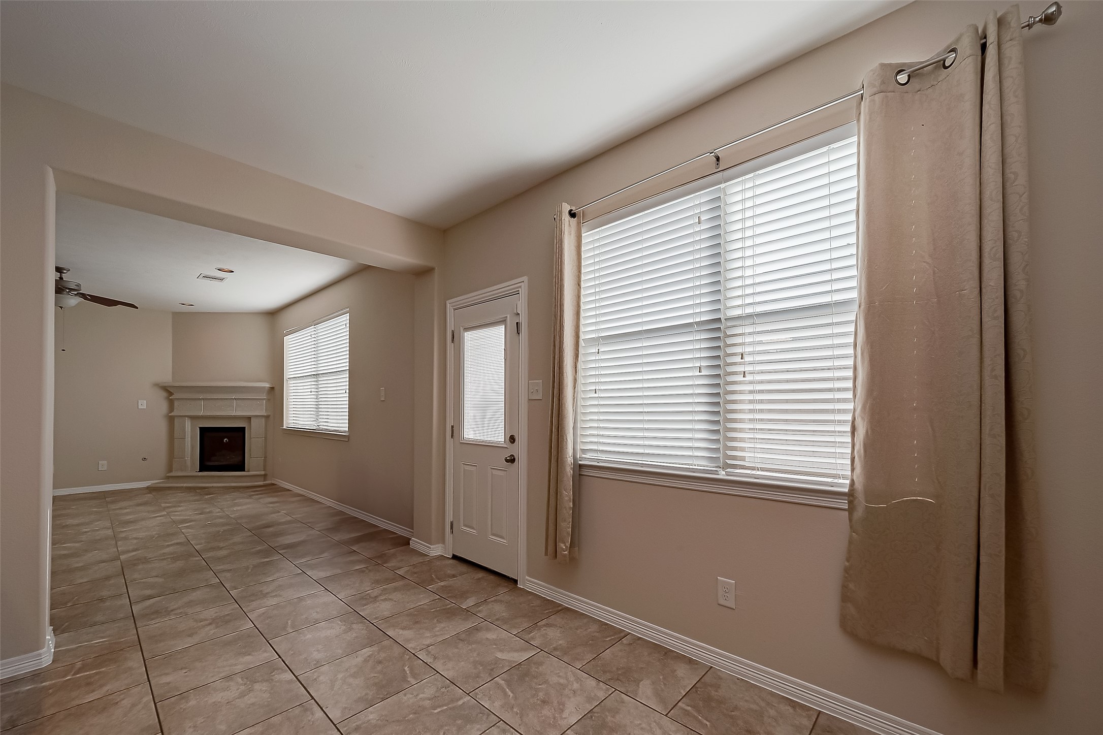 15923 Eldora Springs Court Property Photo 20