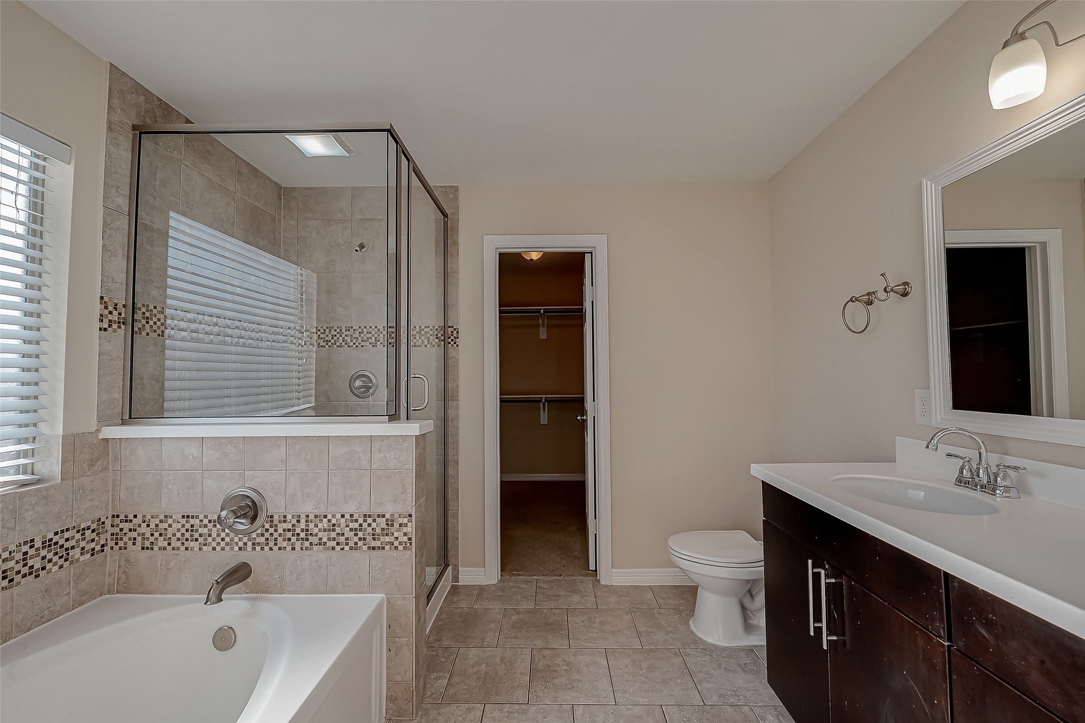 15923 Eldora Springs Court Property Photo 23