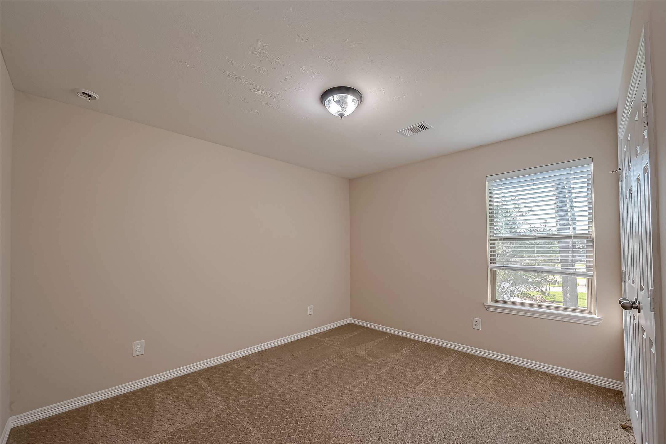 15923 Eldora Springs Court Property Photo 26