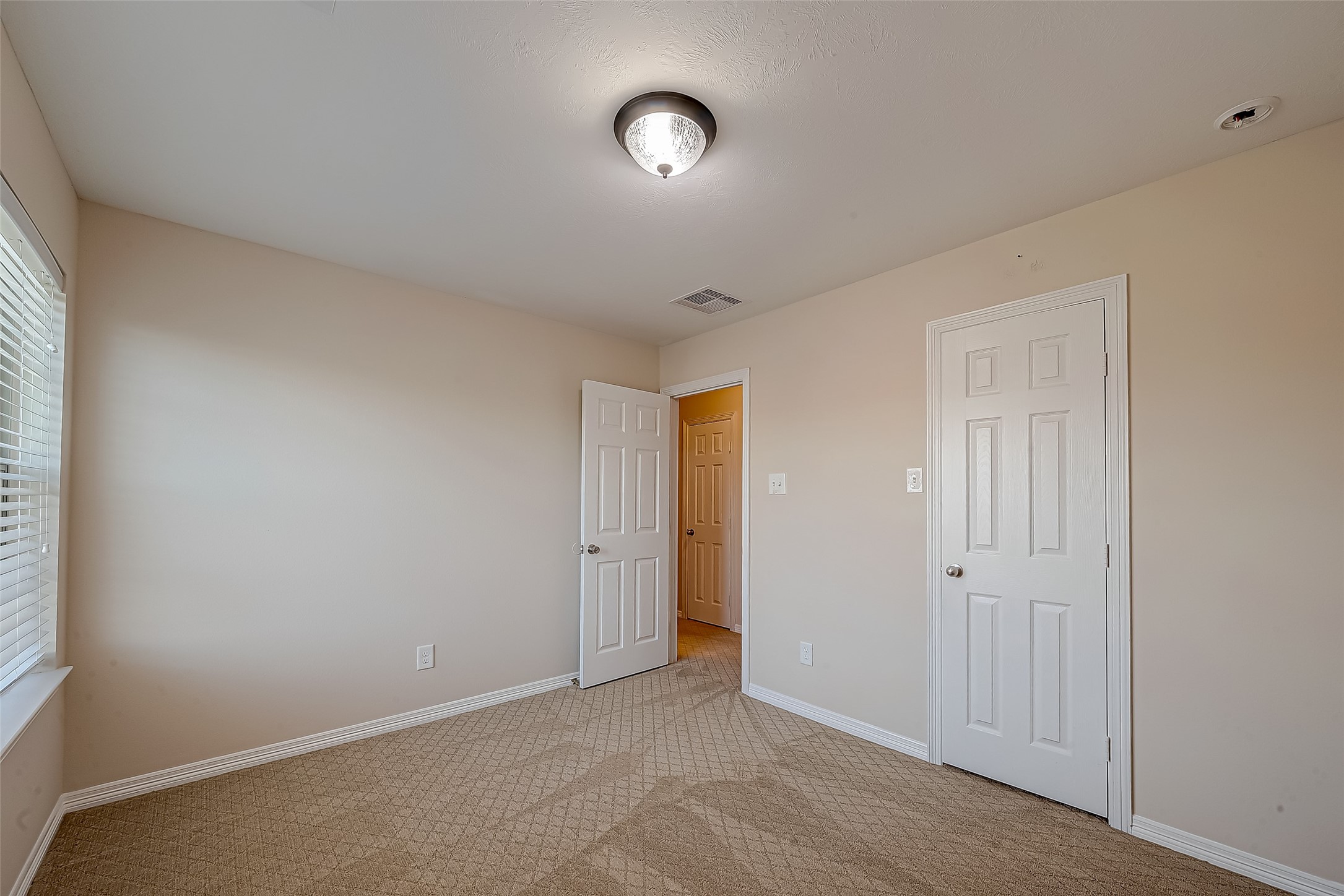 15923 Eldora Springs Court Property Photo 37