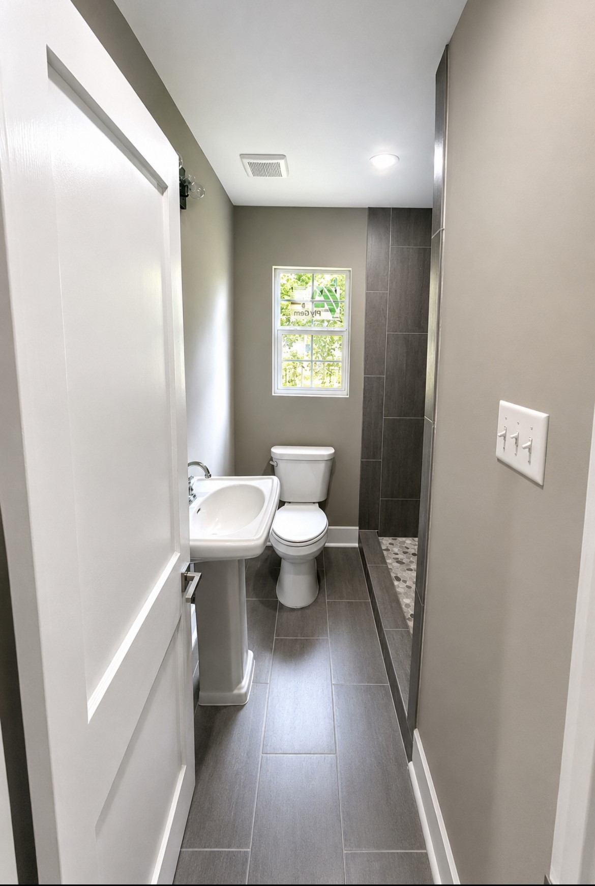 714 Morrell St Property Photo 8