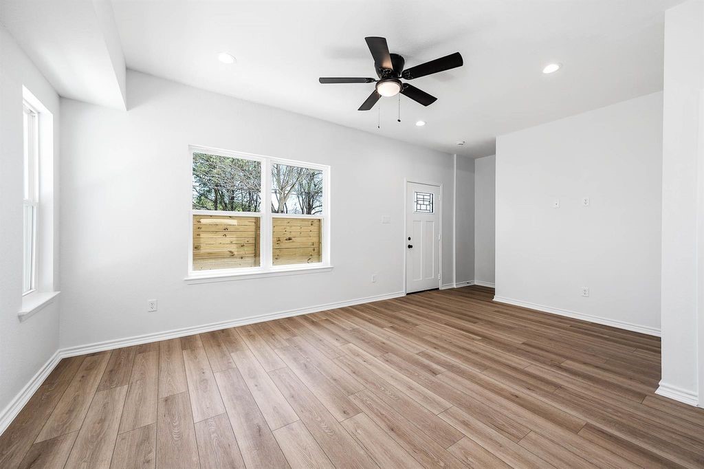 2018 Hampton A Street A Property Photo 2