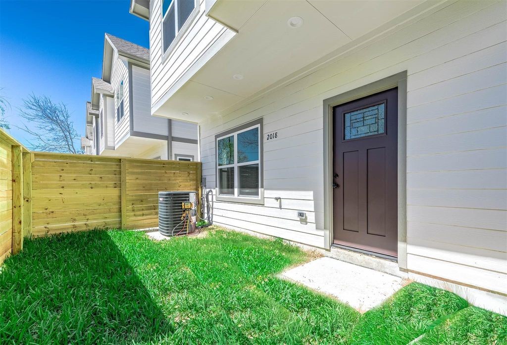 2018 Hampton A Street A Property Photo 23