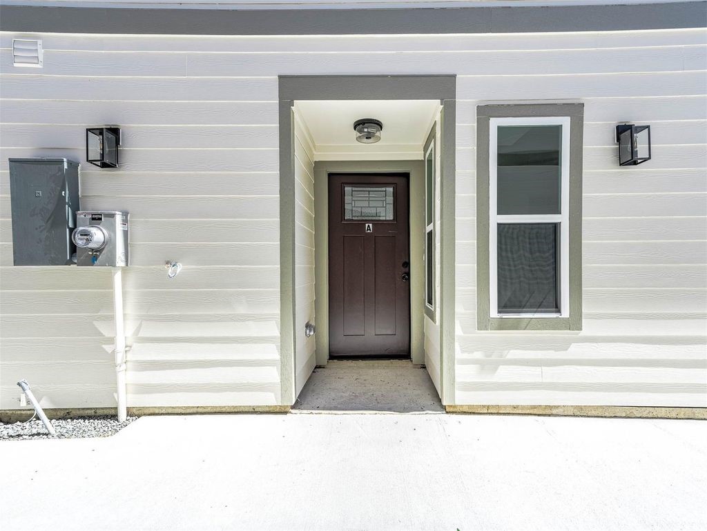 2018 Hampton A Street A Property Photo 24